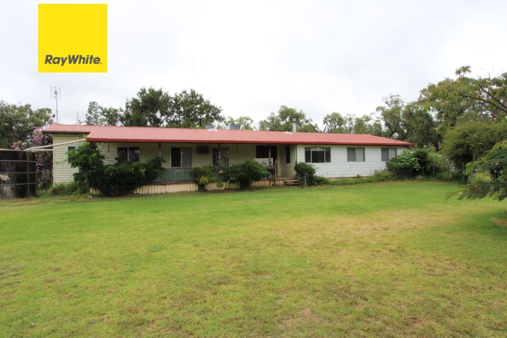 49 Hall Street, Inverell NSW 2360, Inverell - Image 1