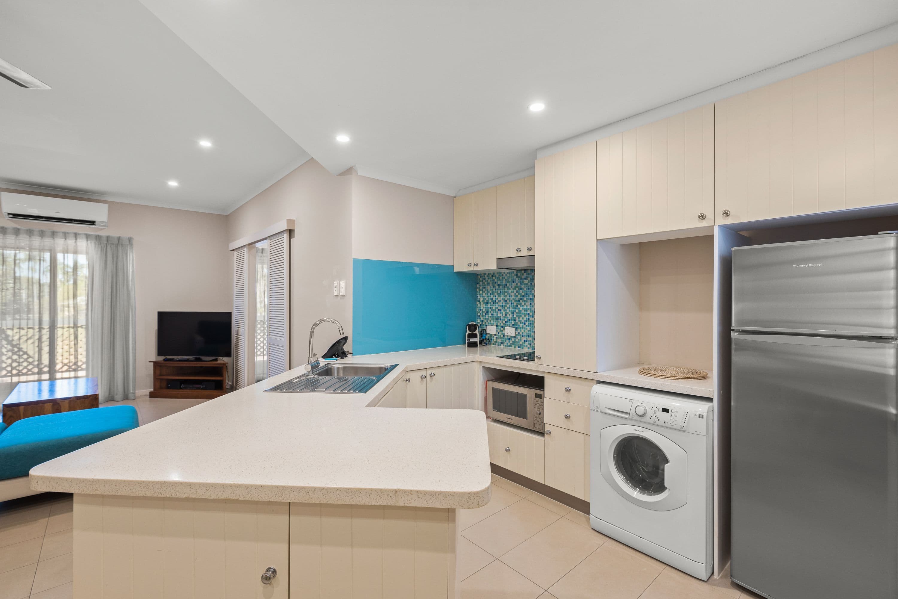 6 Challenor Drive, Cable Beach WA 6726, Cable Beach - Thumbnail 4