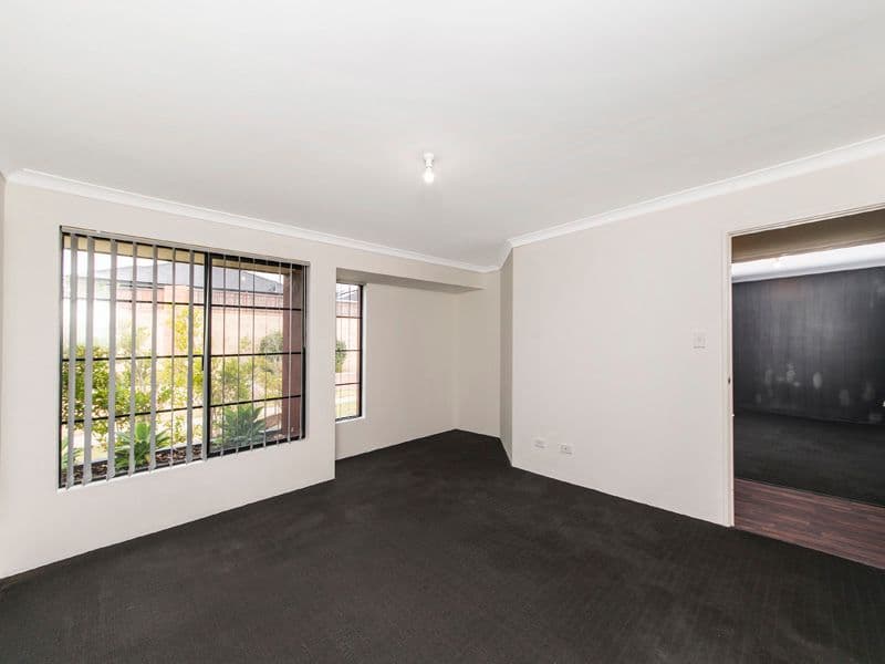 2 McGolgan Green, Baldivis WA 6171, Baldivis - Thumbnail 7