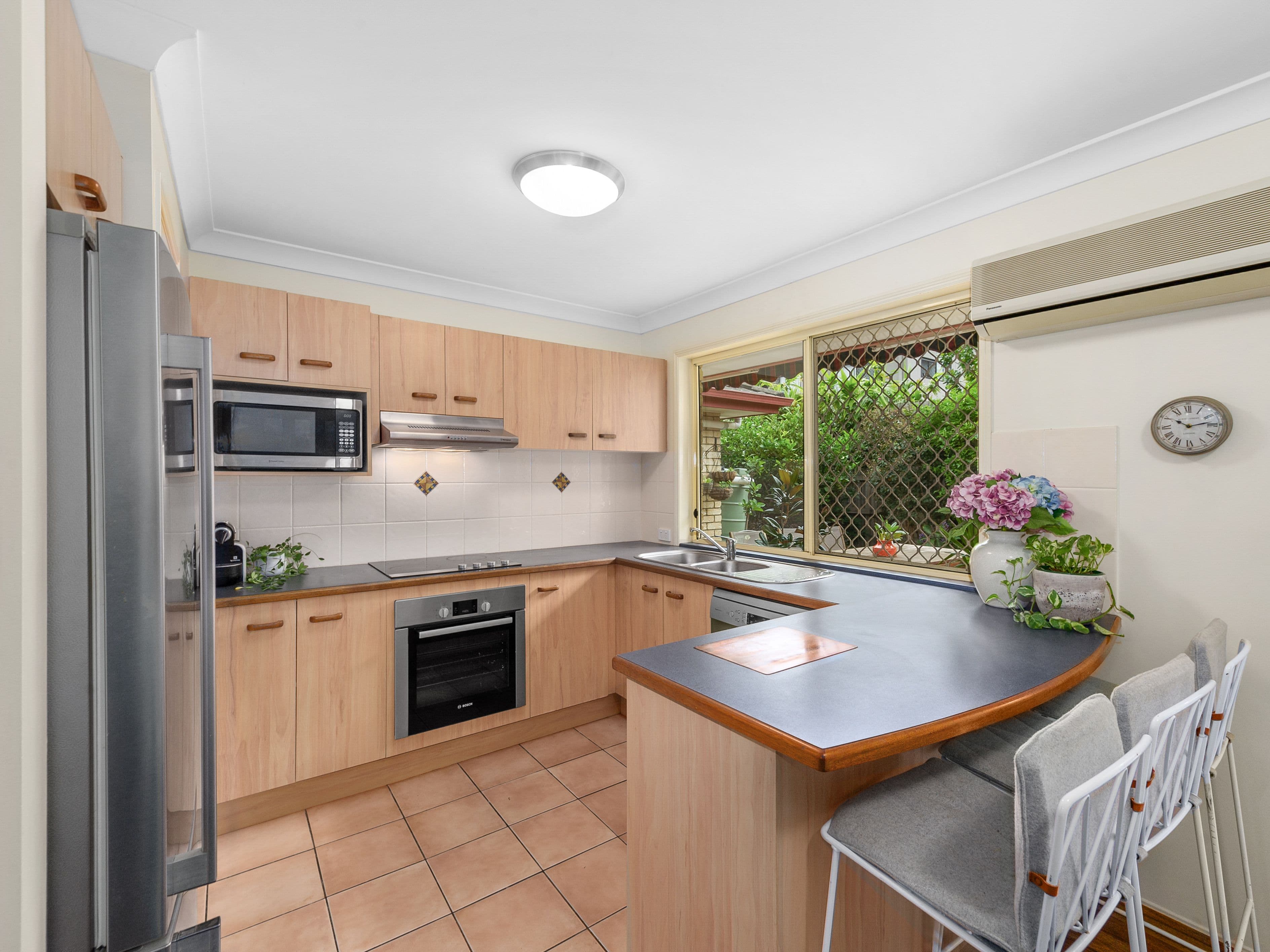 48 Barton Street, Everton Park QLD 4053, Everton Park - Thumbnail 3