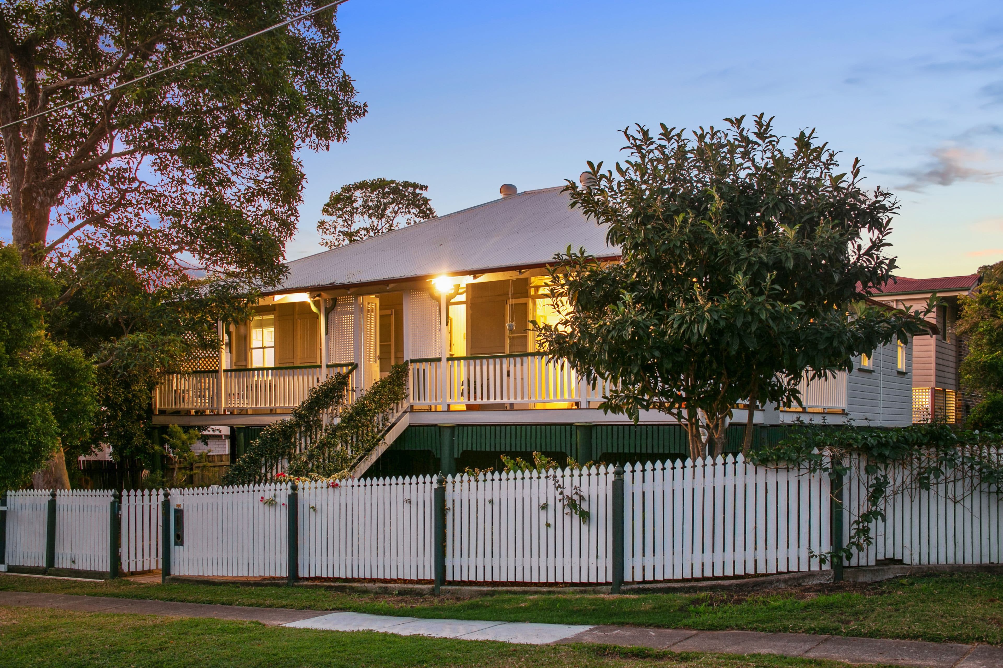 24 Woodville Place, Annerley QLD 4103, Annerley - Image 1
