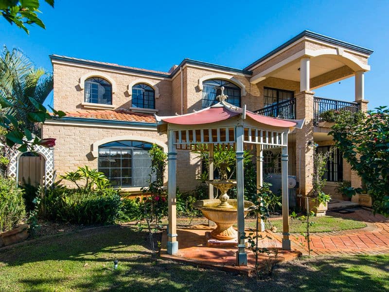 32 Roebuck Avenue, Canning Vale WA 6155, Canning Vale - Thumbnail 4