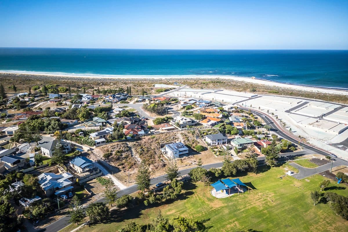 12 Charnwood Avenue, Two Rocks WA 6037, Two Rocks - Thumbnail 2