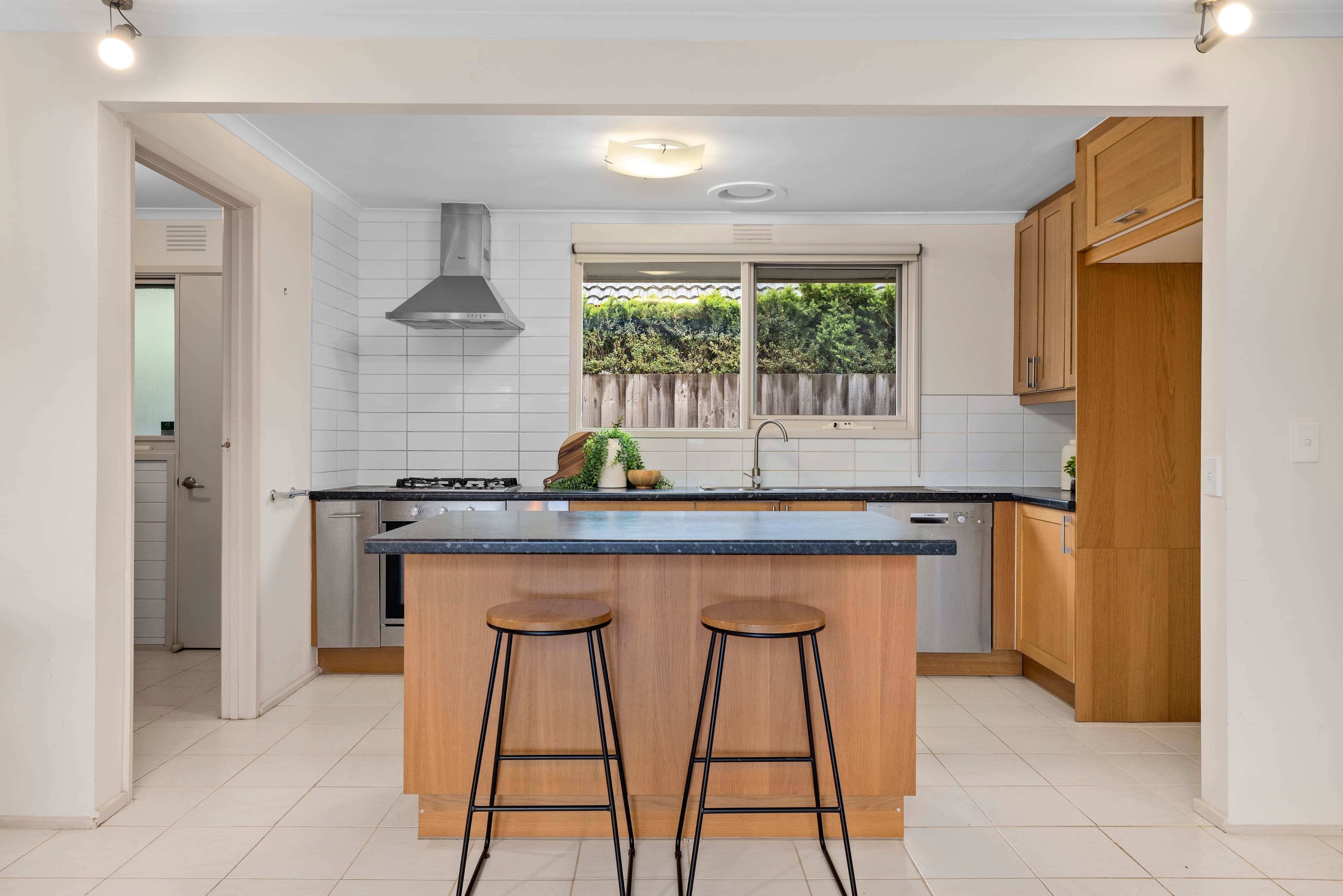 987 High Street Road, Glen Waverley VIC 3150, Glen Waverley - Thumbnail 6