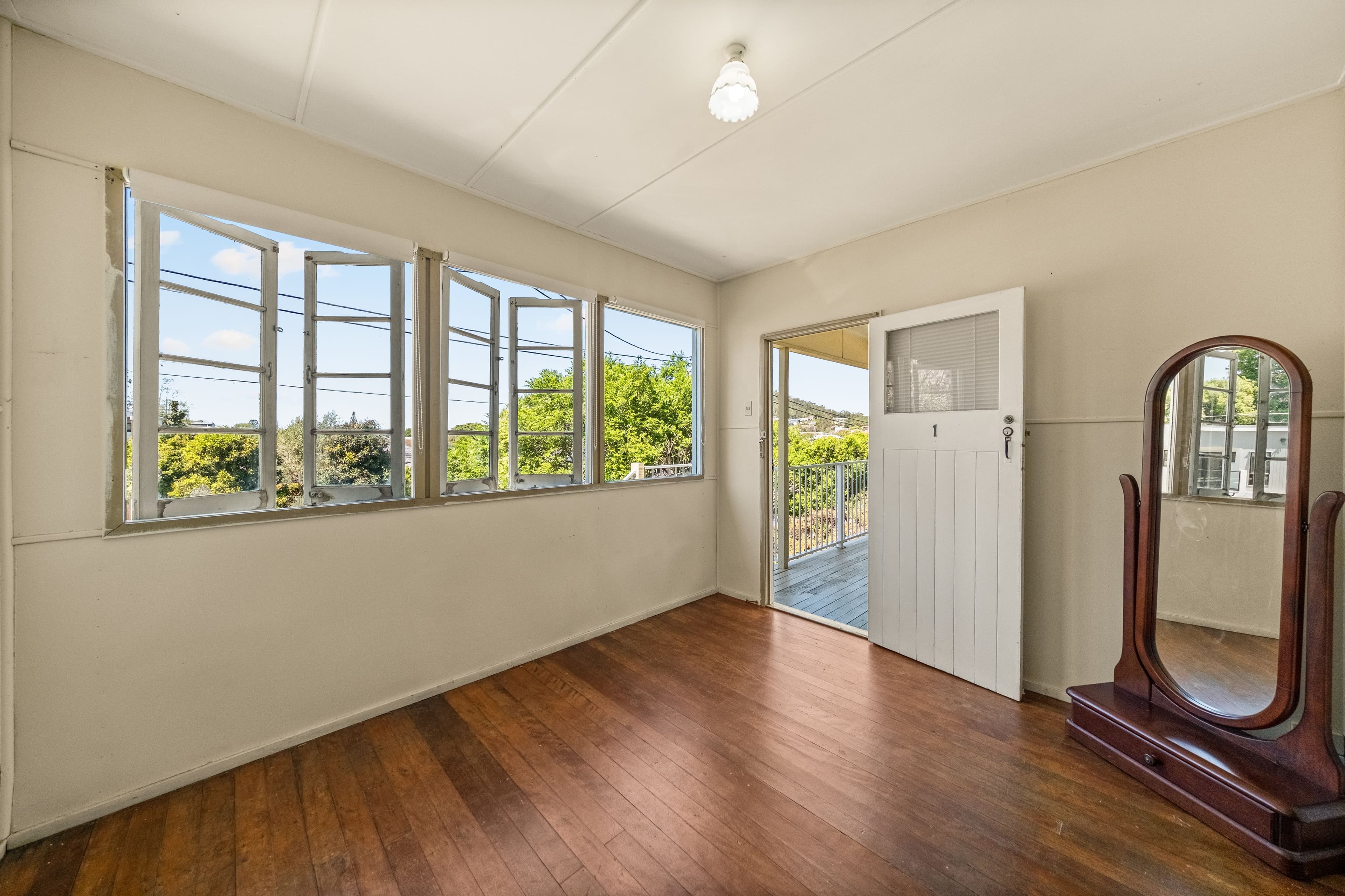 54 Gordon Parade, Mount Gravatt East QLD 4122, Mount Gravatt East - Thumbnail 5