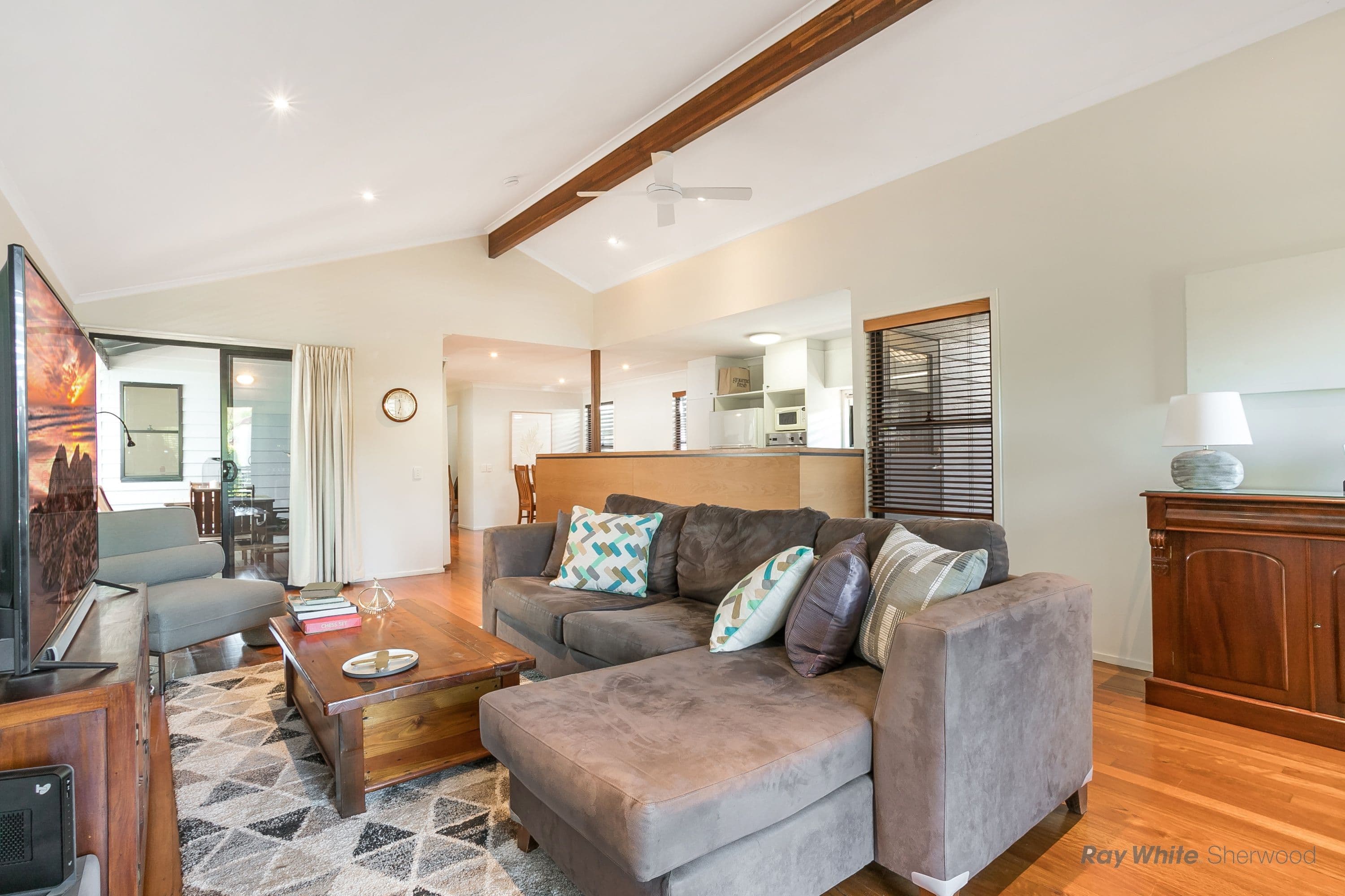 19 Leybourne Street, Chelmer QLD 4068, Chelmer - Thumbnail 3