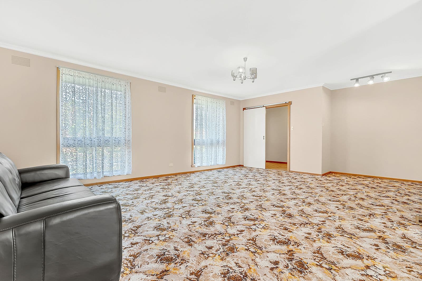 50 Medway Road, Craigieburn VIC 3064, Craigieburn - Thumbnail 5