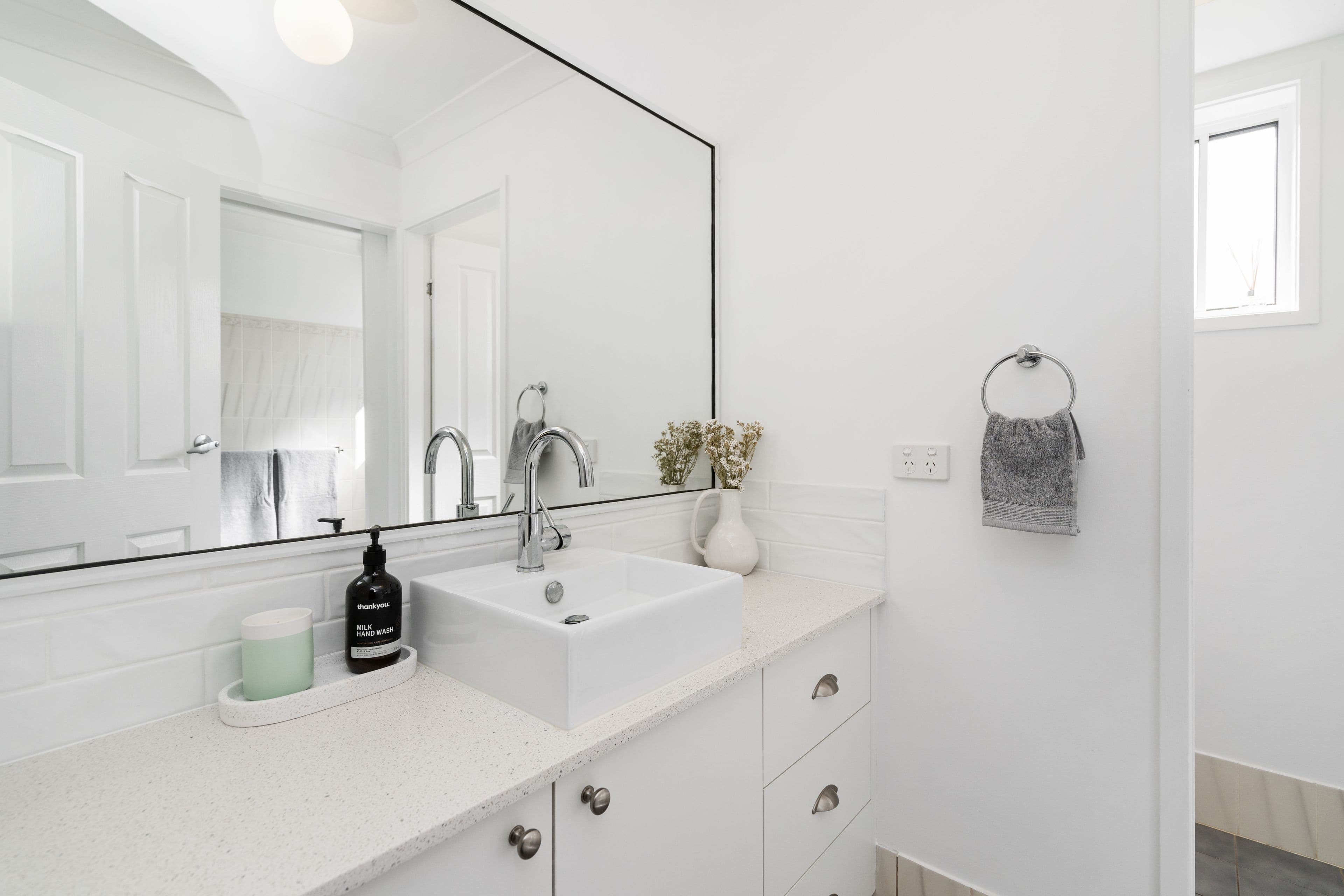 9 Atkins Place, Estella NSW 2650, Estella - Thumbnail 8