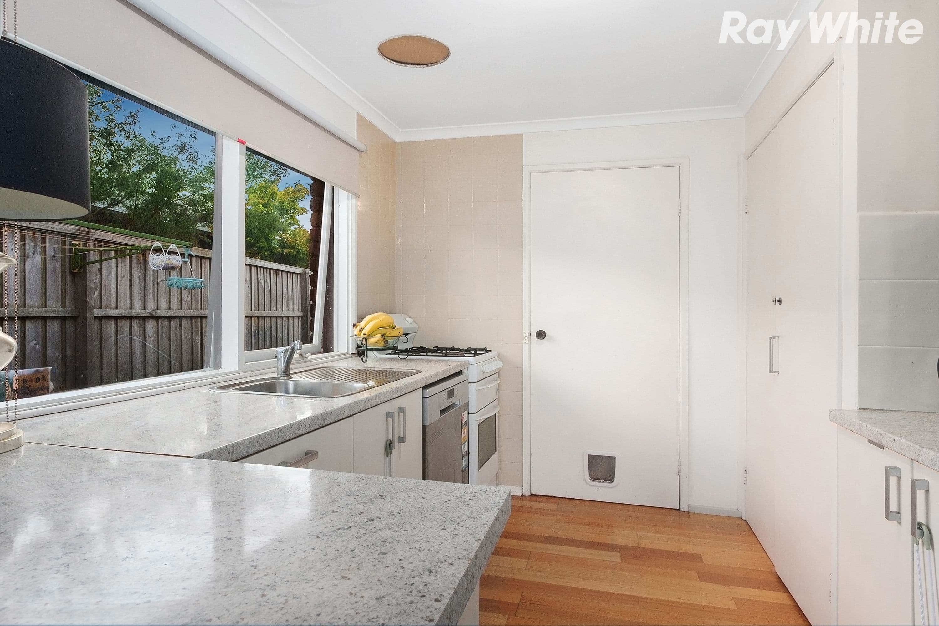 10 Mill Street, Pakenham VIC 3810, Pakenham - Thumbnail 3
