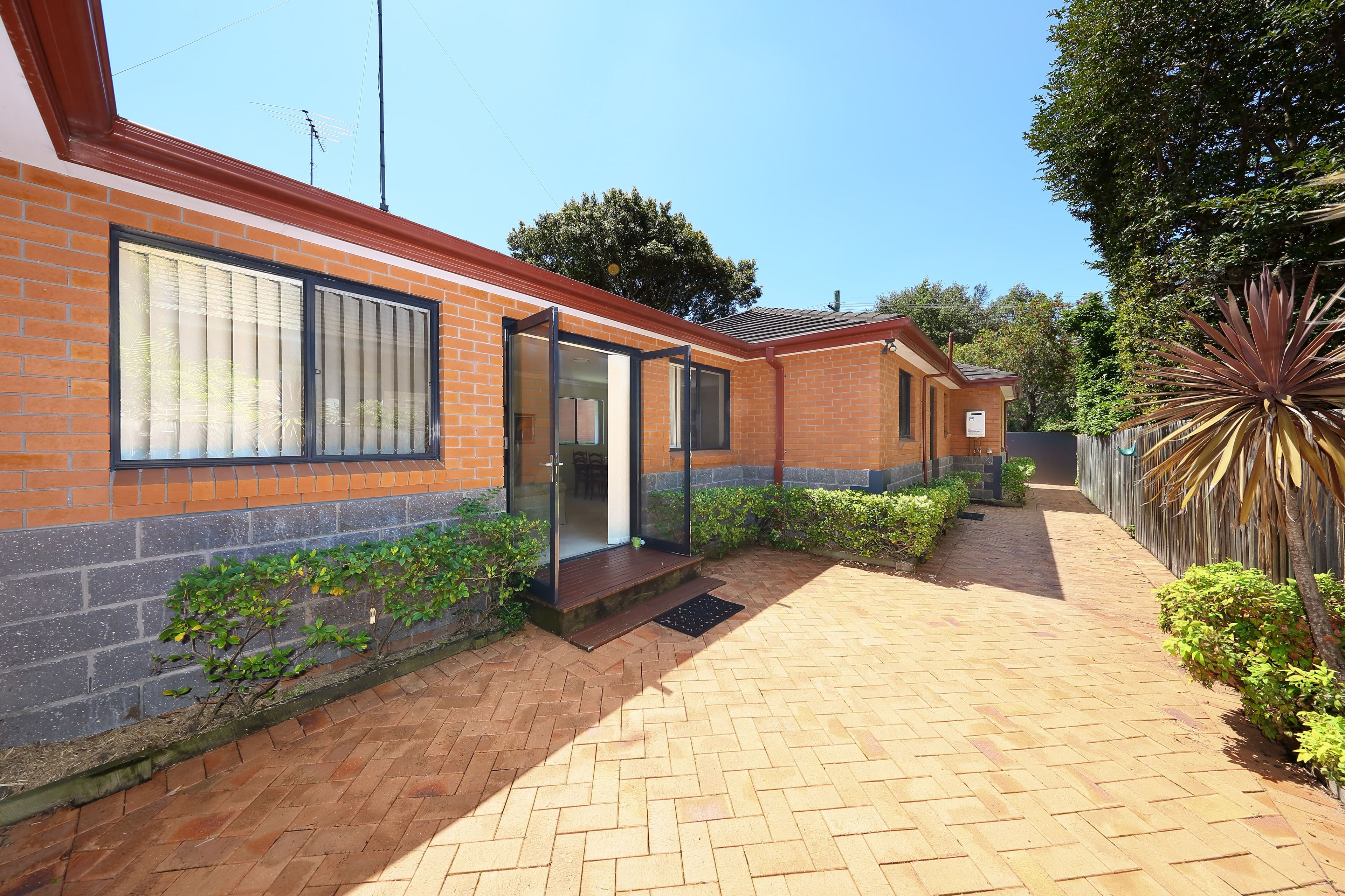 4 River Road, Oatley NSW 2223, Oatley - Thumbnail 2