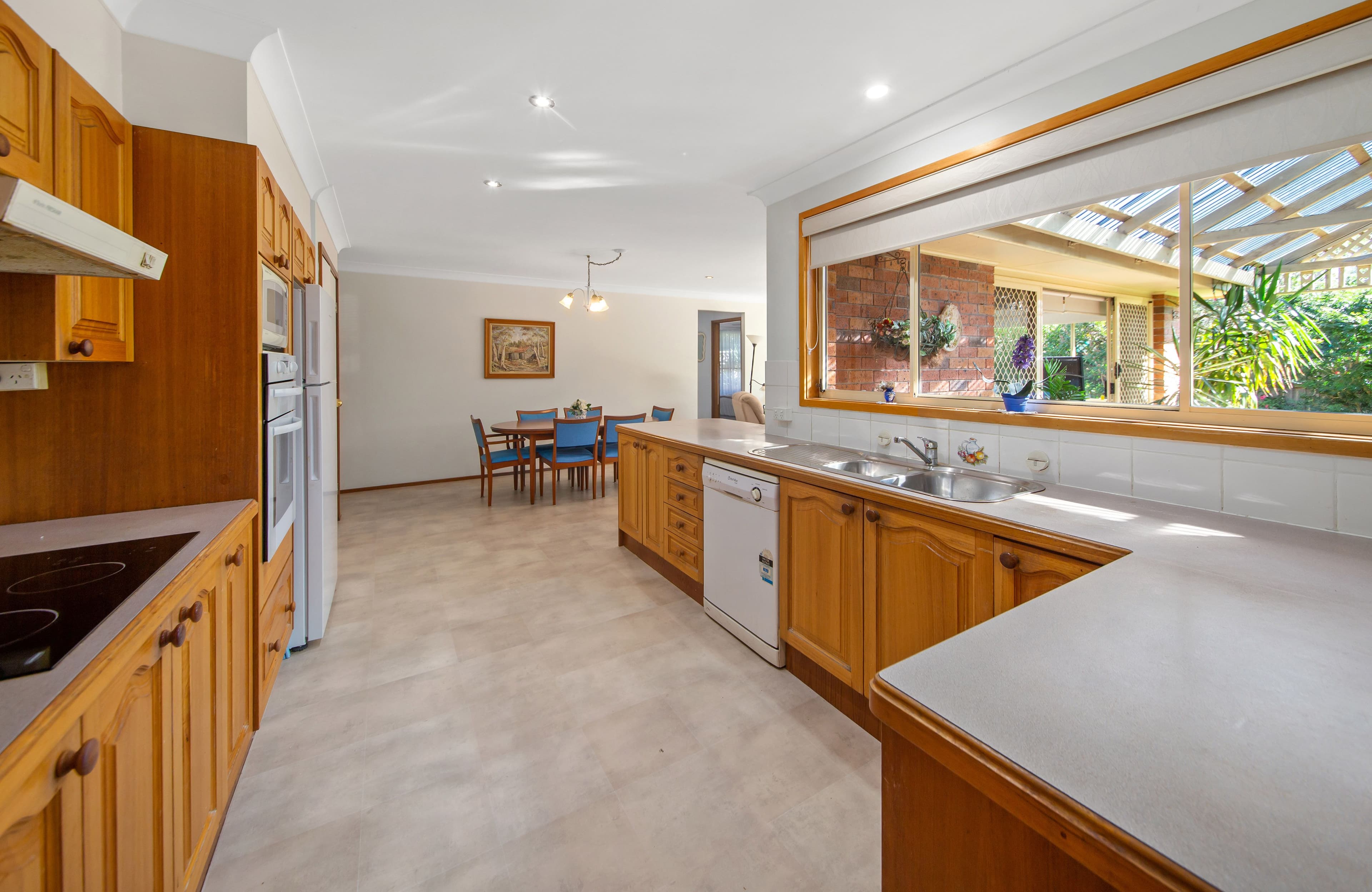 9 Barnsley Place, Menai NSW 2234, Menai - Thumbnail 2