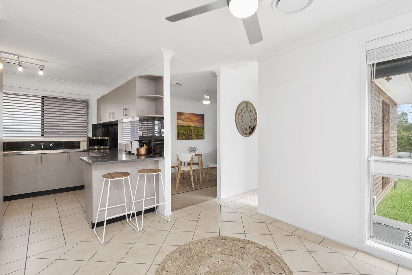193 Spinks Road, Glossodia - Thumbnail 2