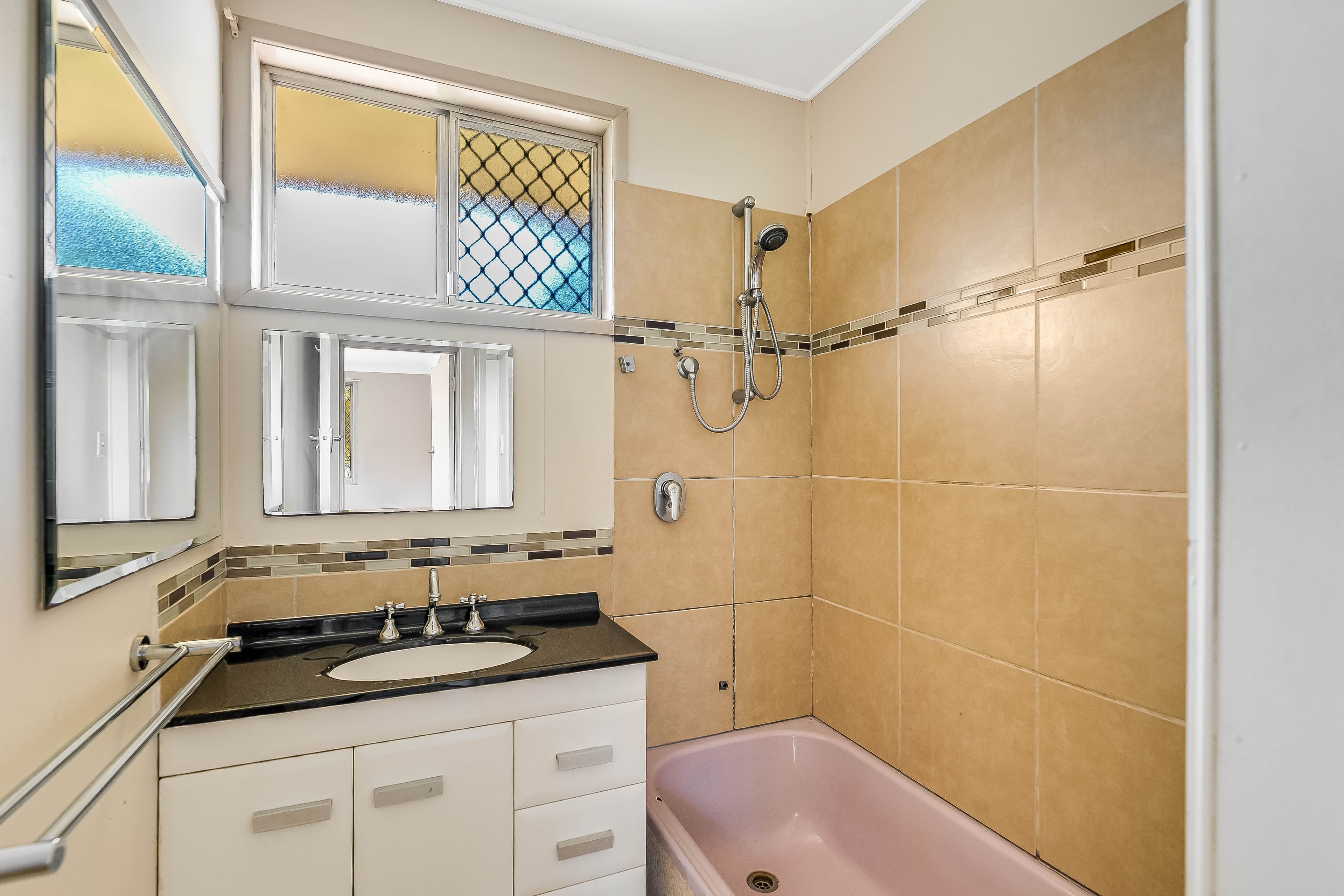 1 Jonathan Street, Rockville QLD 4350, Rockville - Thumbnail 6