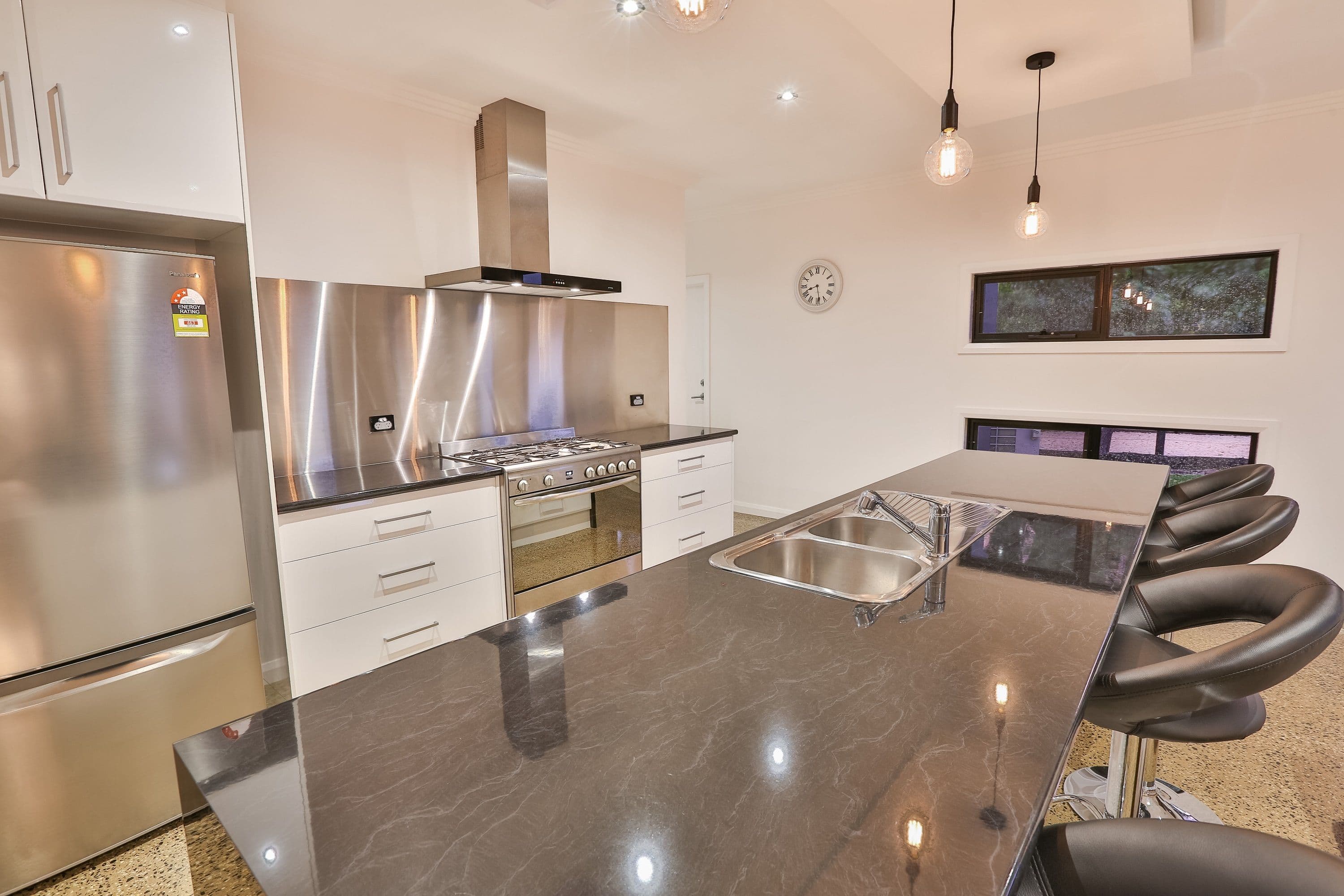 27 Philippa Crescent, Mildura VIC 3500, Mildura - Thumbnail 3