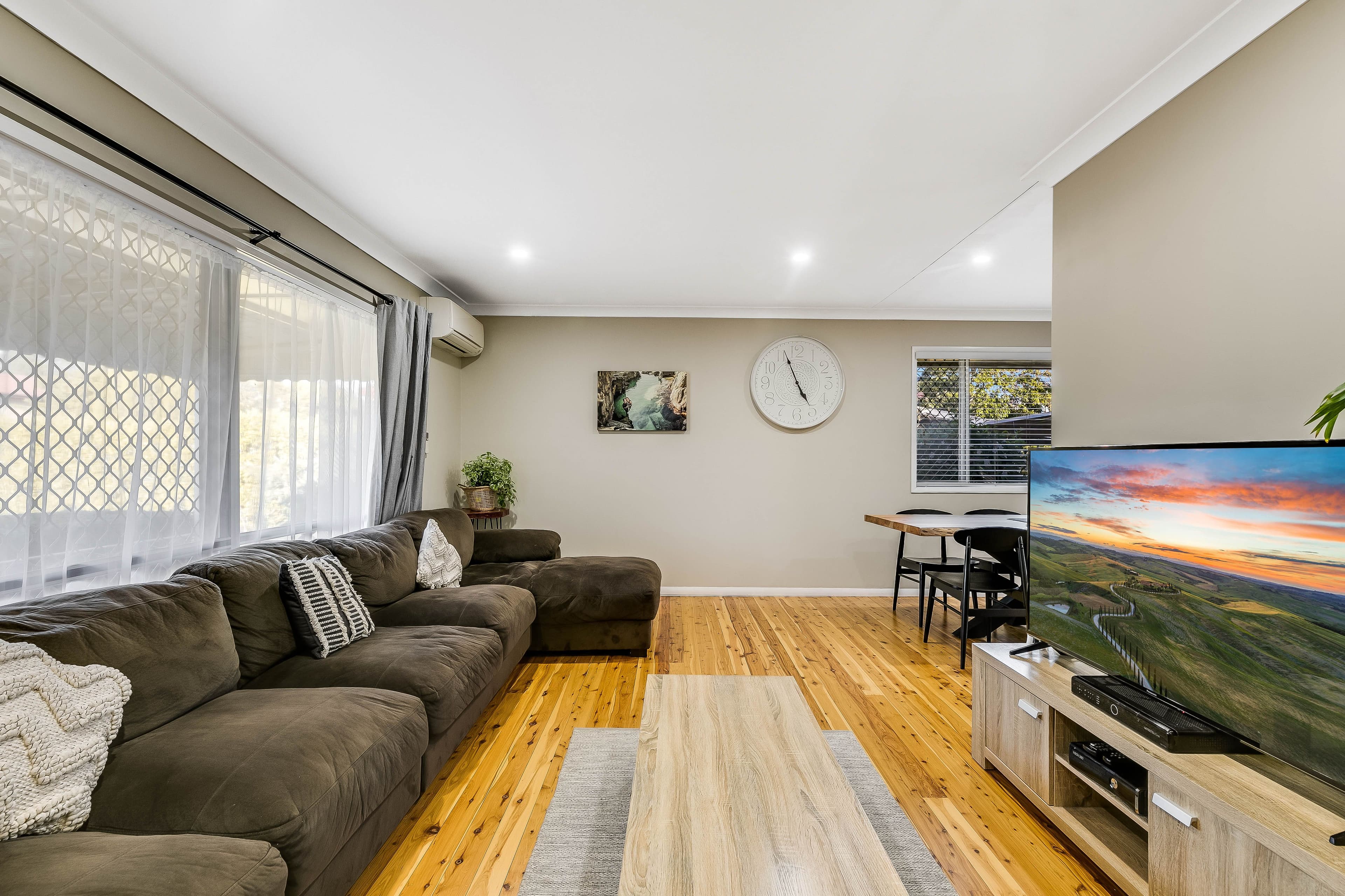 18 Lister Street, Harristown QLD 4350, Harristown - Thumbnail 2