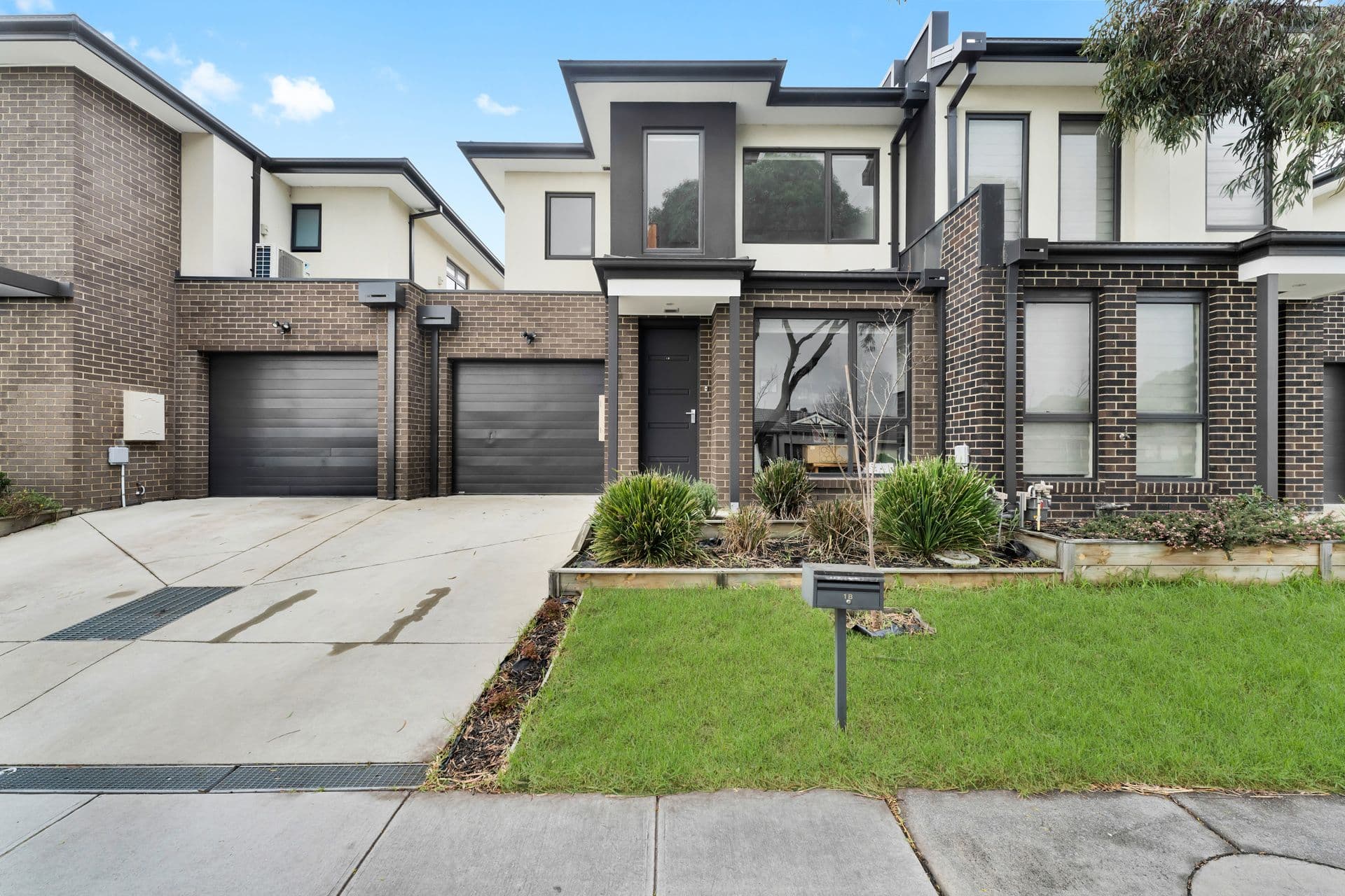1B Hillview Drive, Carrum Downs VIC 3201, Carrum Downs - Image 1