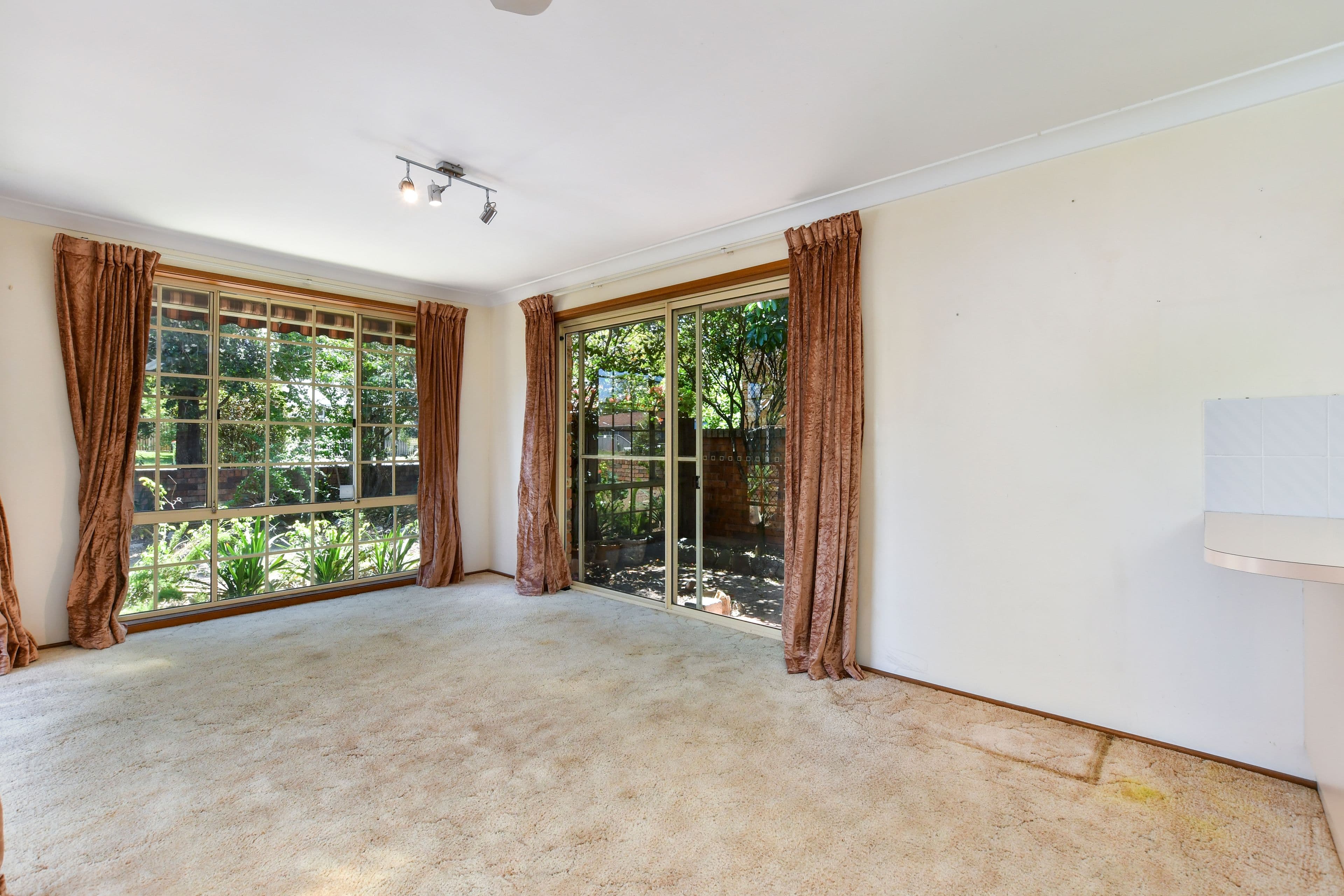 8 Angler Street, Woy Woy NSW 2256, Woy Woy - Thumbnail 2