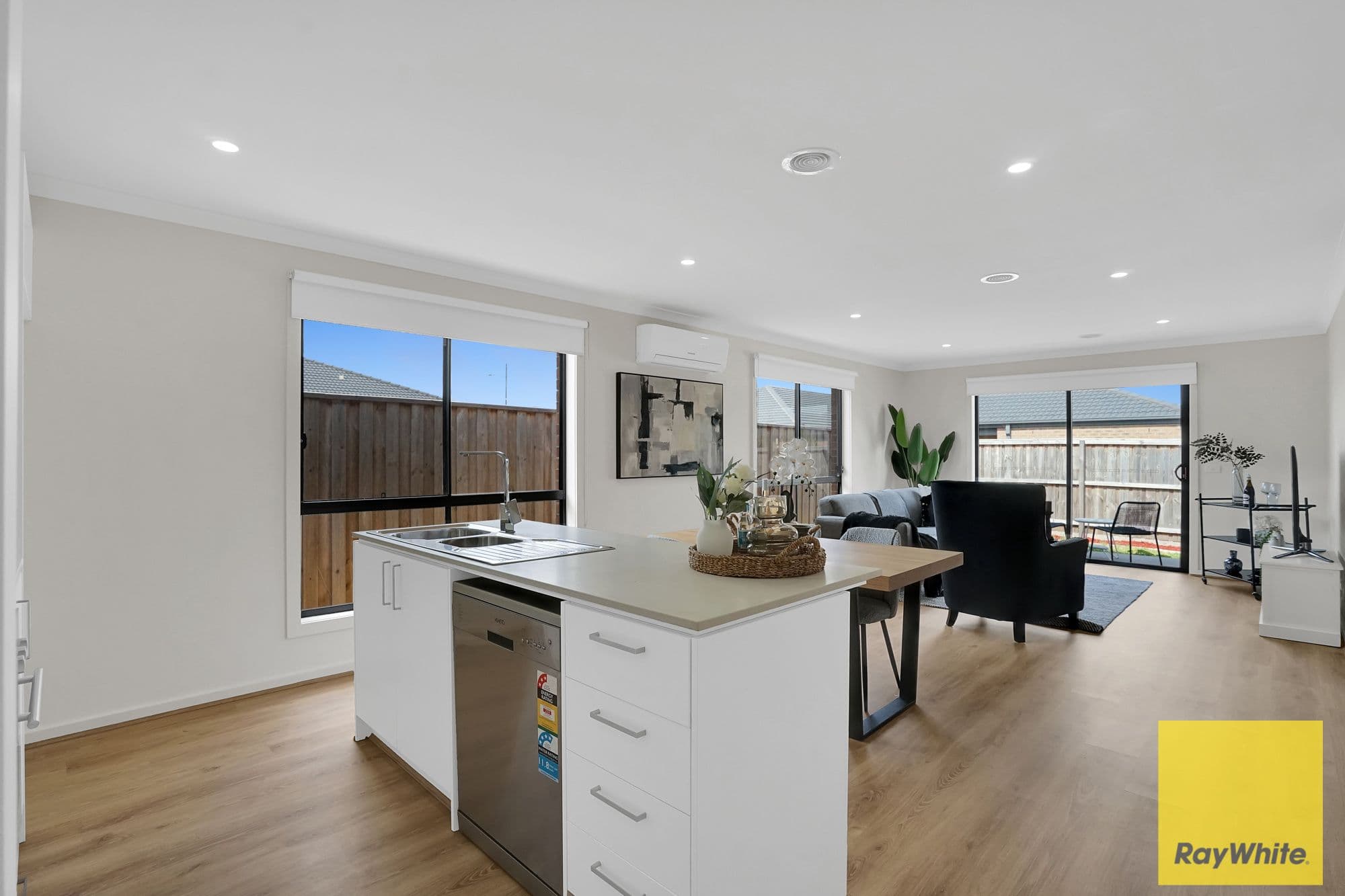 13 Wasim Circuit, Rockbank VIC 3335, Rockbank - Thumbnail 6