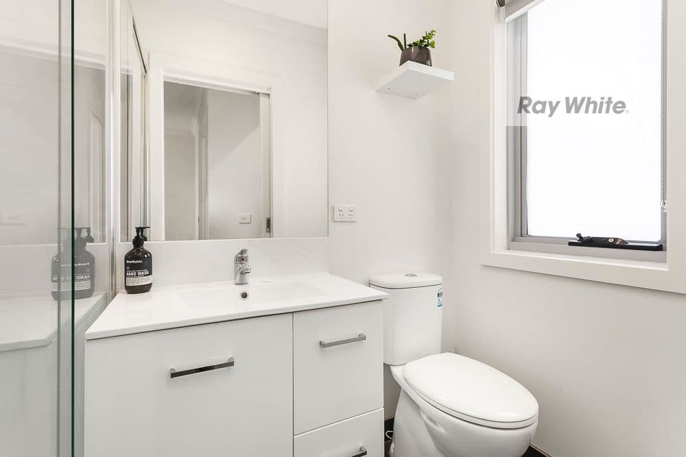 54 Dumbarton Street, Reservoir VIC 3073, Reservoir - Thumbnail 6