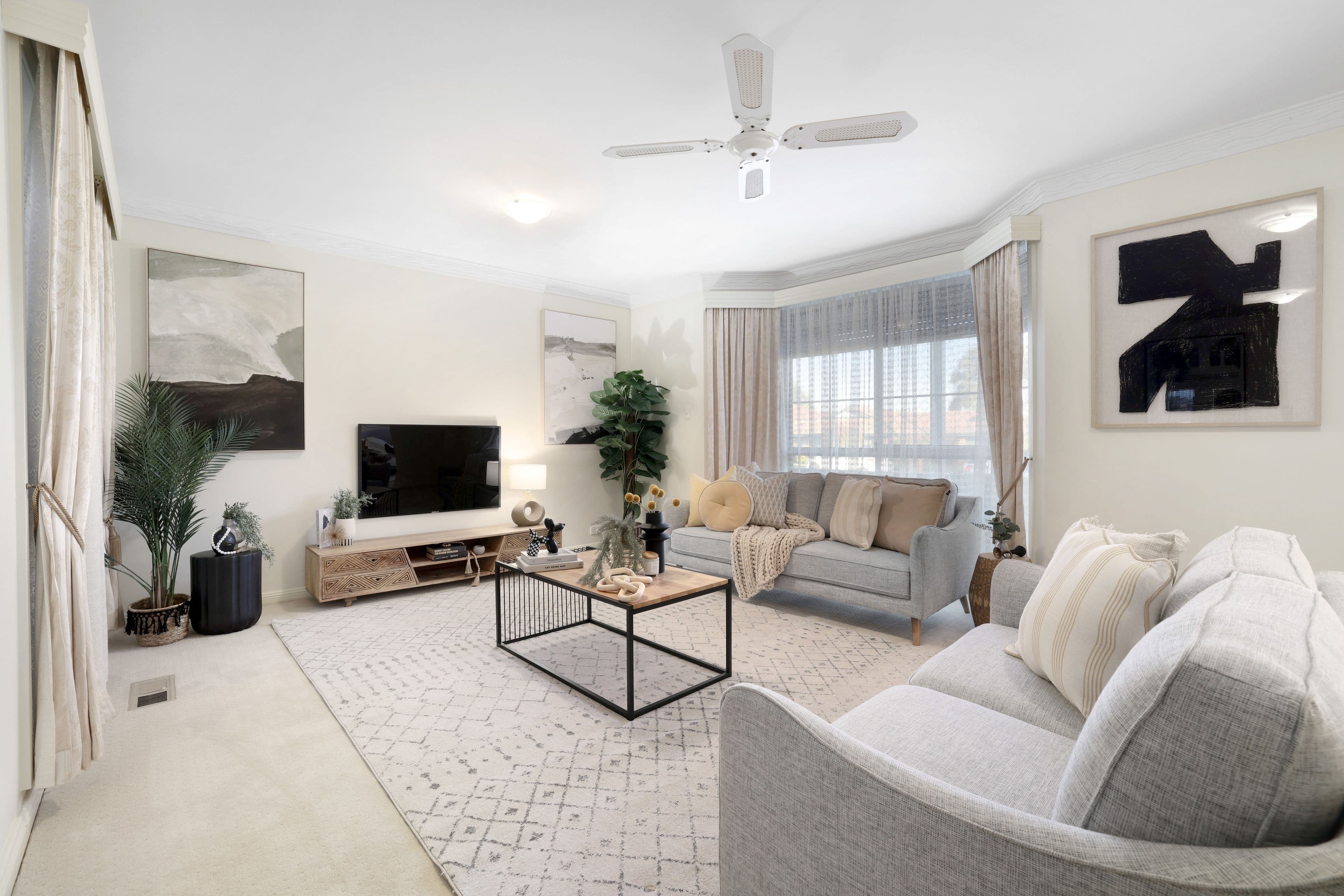 8 Millgrove Way, Berwick VIC 3806, Berwick - Thumbnail 4