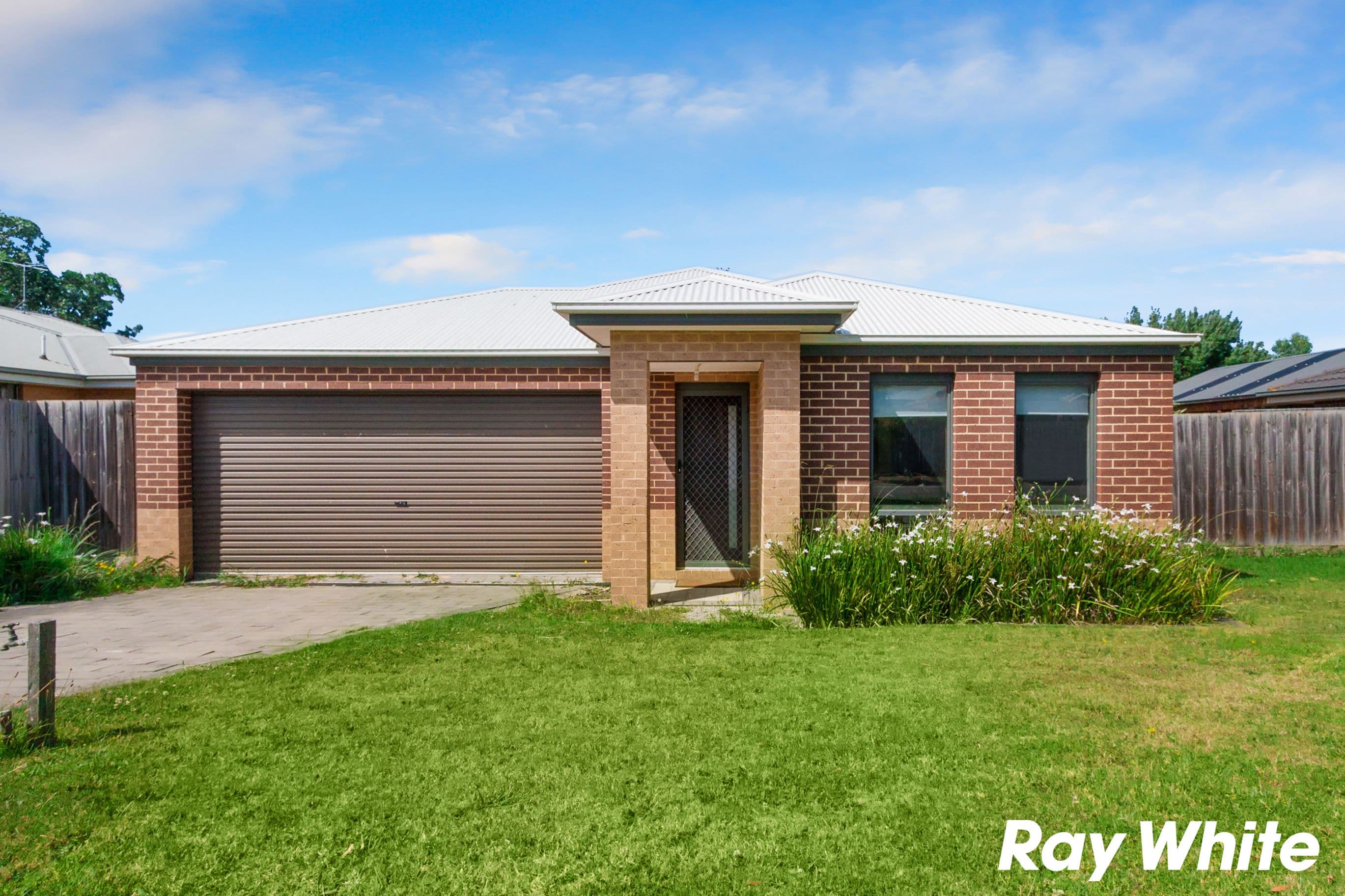 31 Springwater Drive, Drouin VIC 3818, Drouin - Image 1