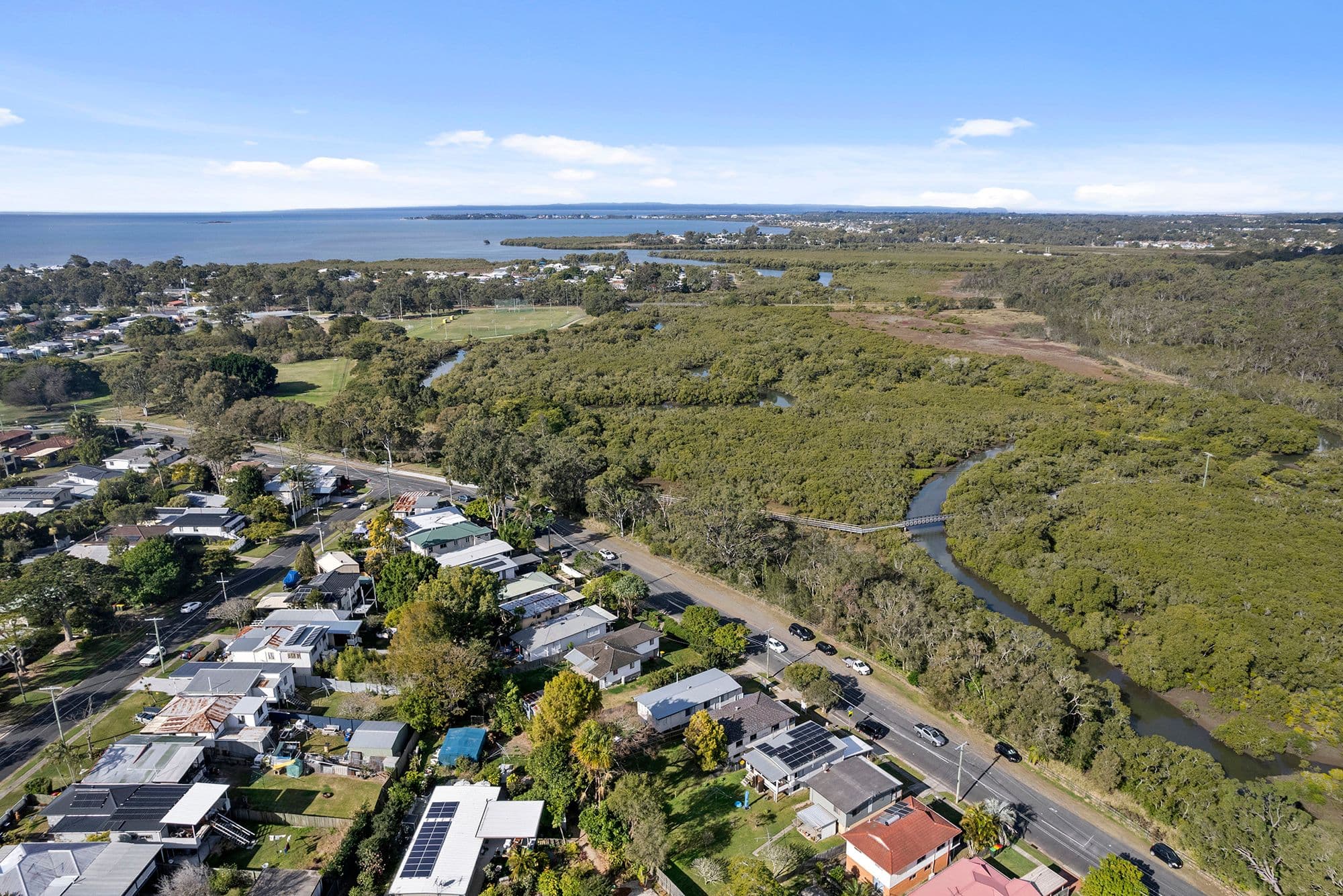 339 Whites Road, Lota QLD 4179, Lota - Thumbnail 2
