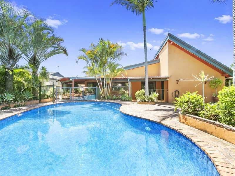 7 Rumrunner Street, Mermaid Waters QLD 4218, Mermaid Waters - Thumbnail 5