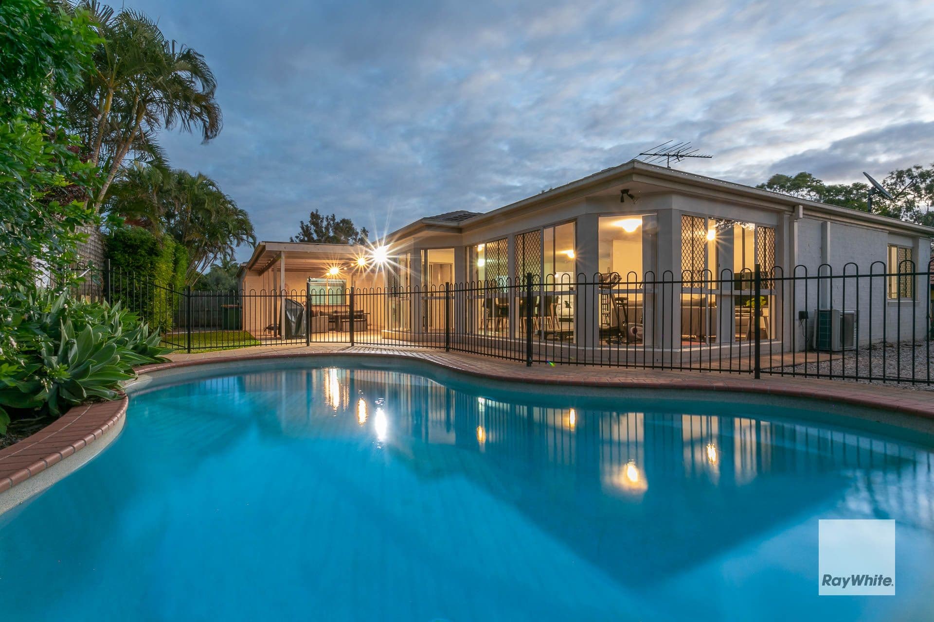 16 Irene Court, Redland Bay QLD 4165, Redland Bay - Thumbnail 2