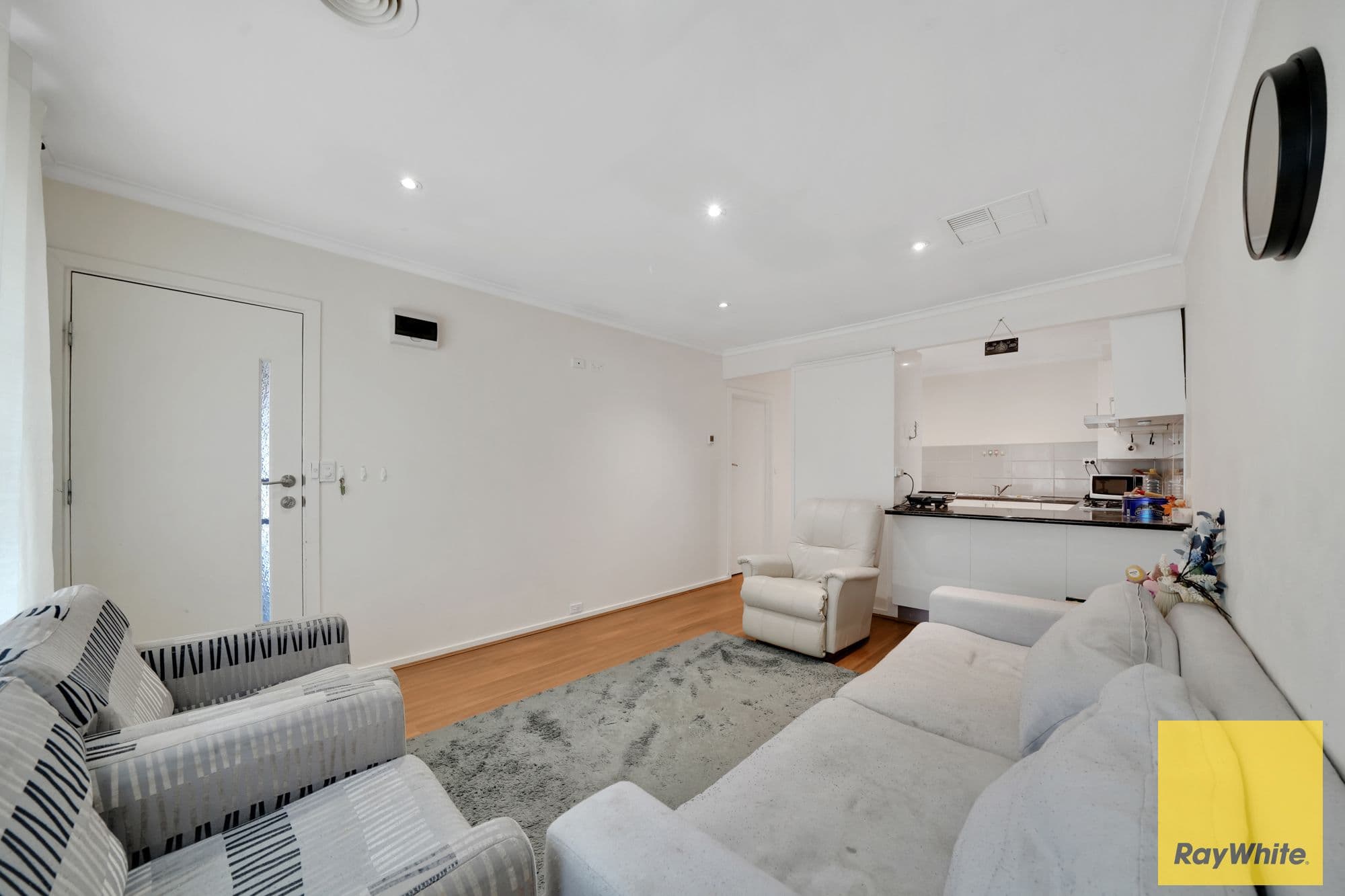 218 Biggs Street, St Albans VIC 3021, St Albans - Thumbnail 5