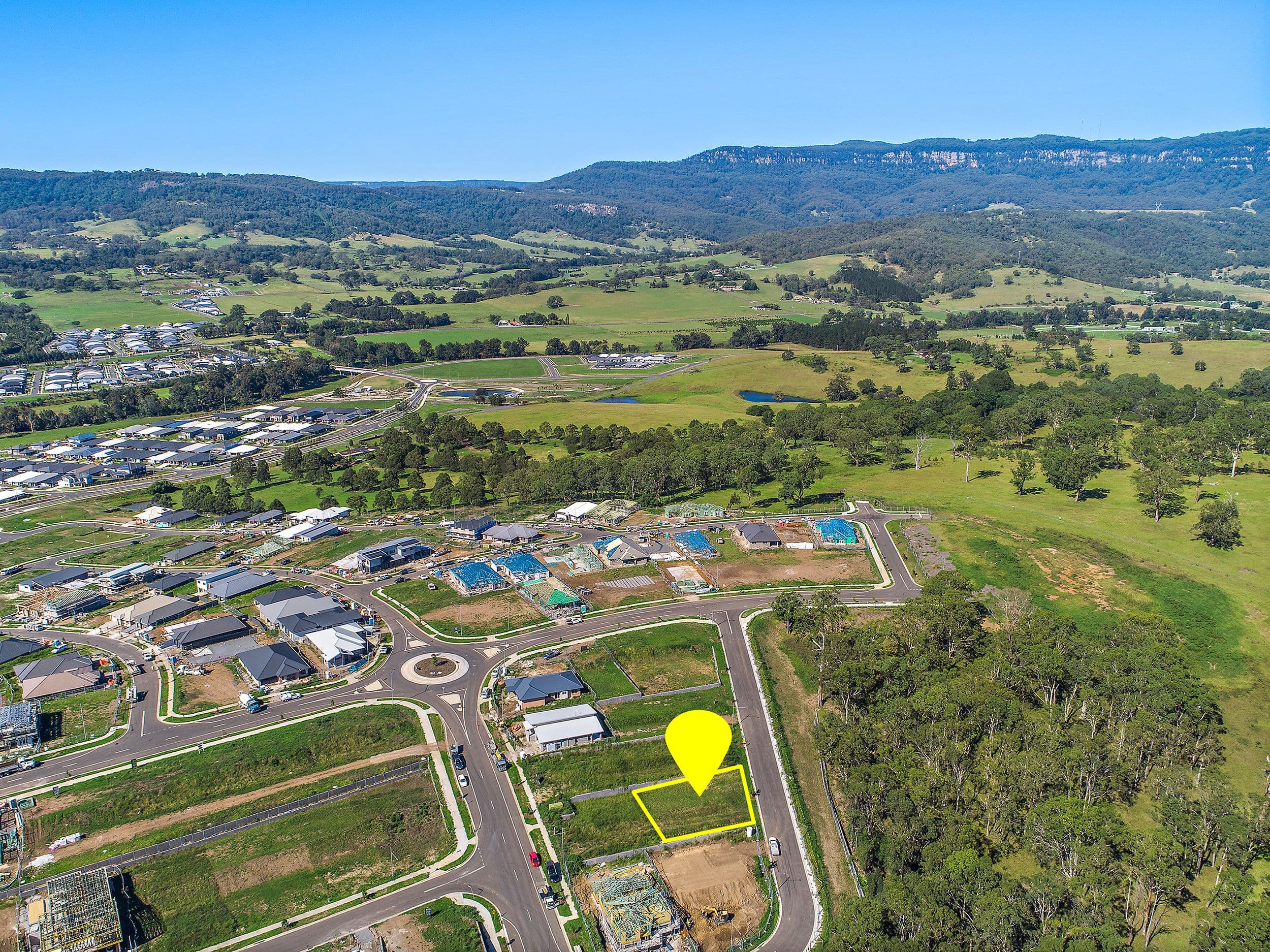 8 Horseshoe Circuit, Calderwood NSW 2527, Calderwood - Thumbnail 3