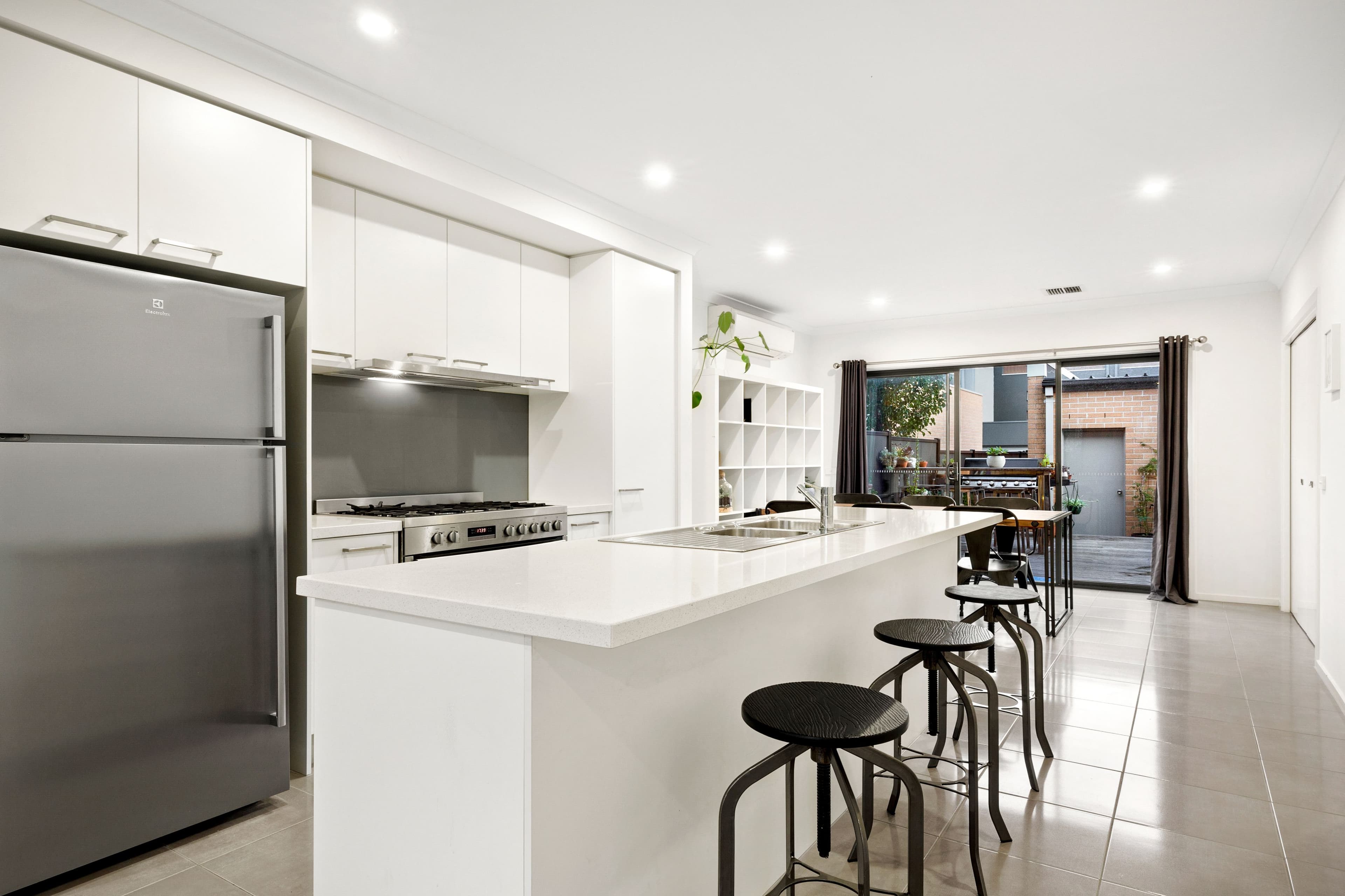 15 Gertrude Lane, Pakenham VIC 3810, Pakenham - Thumbnail 3