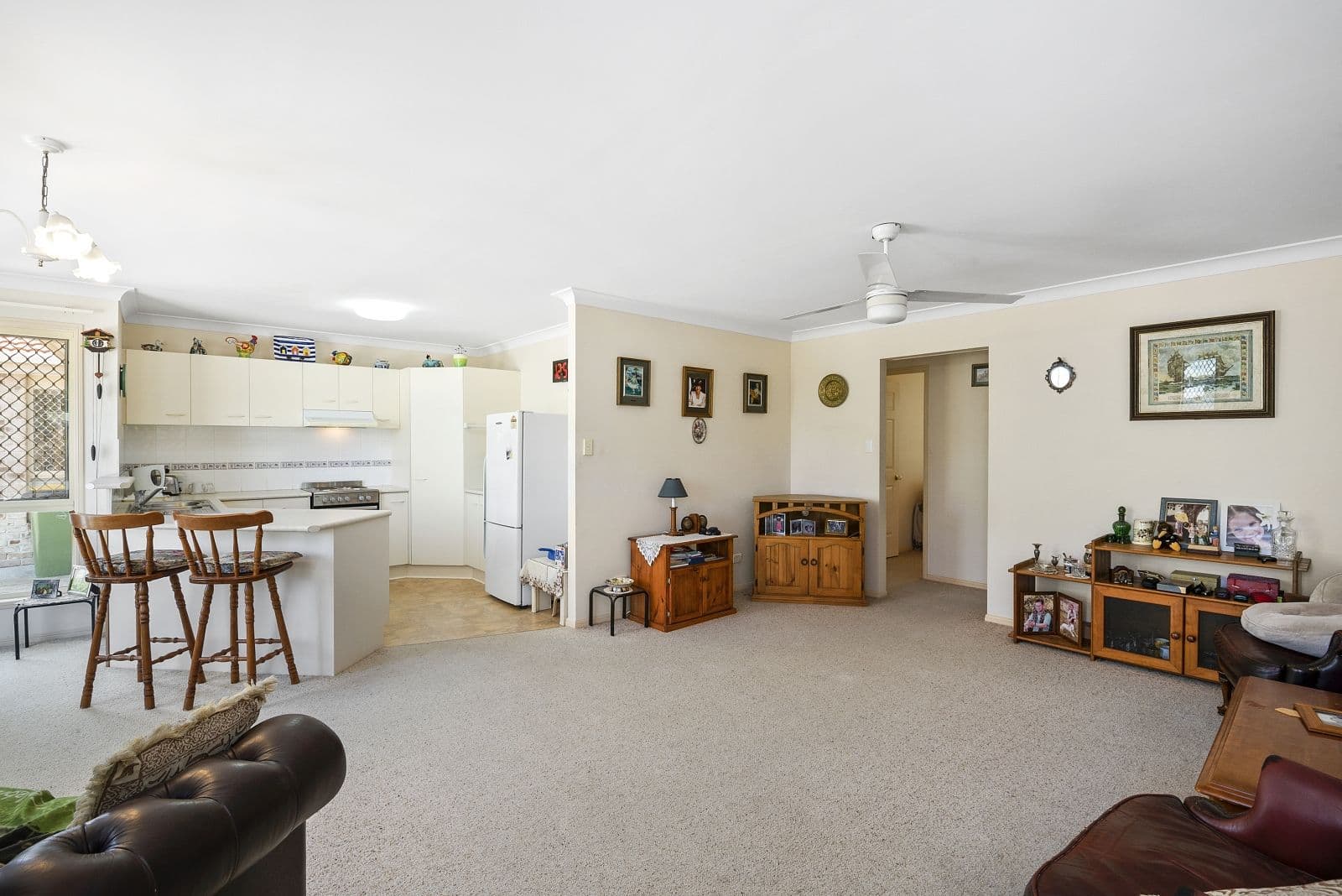 7 Samuel Street, Woody Point QLD 4019, Woody Point - Thumbnail 3