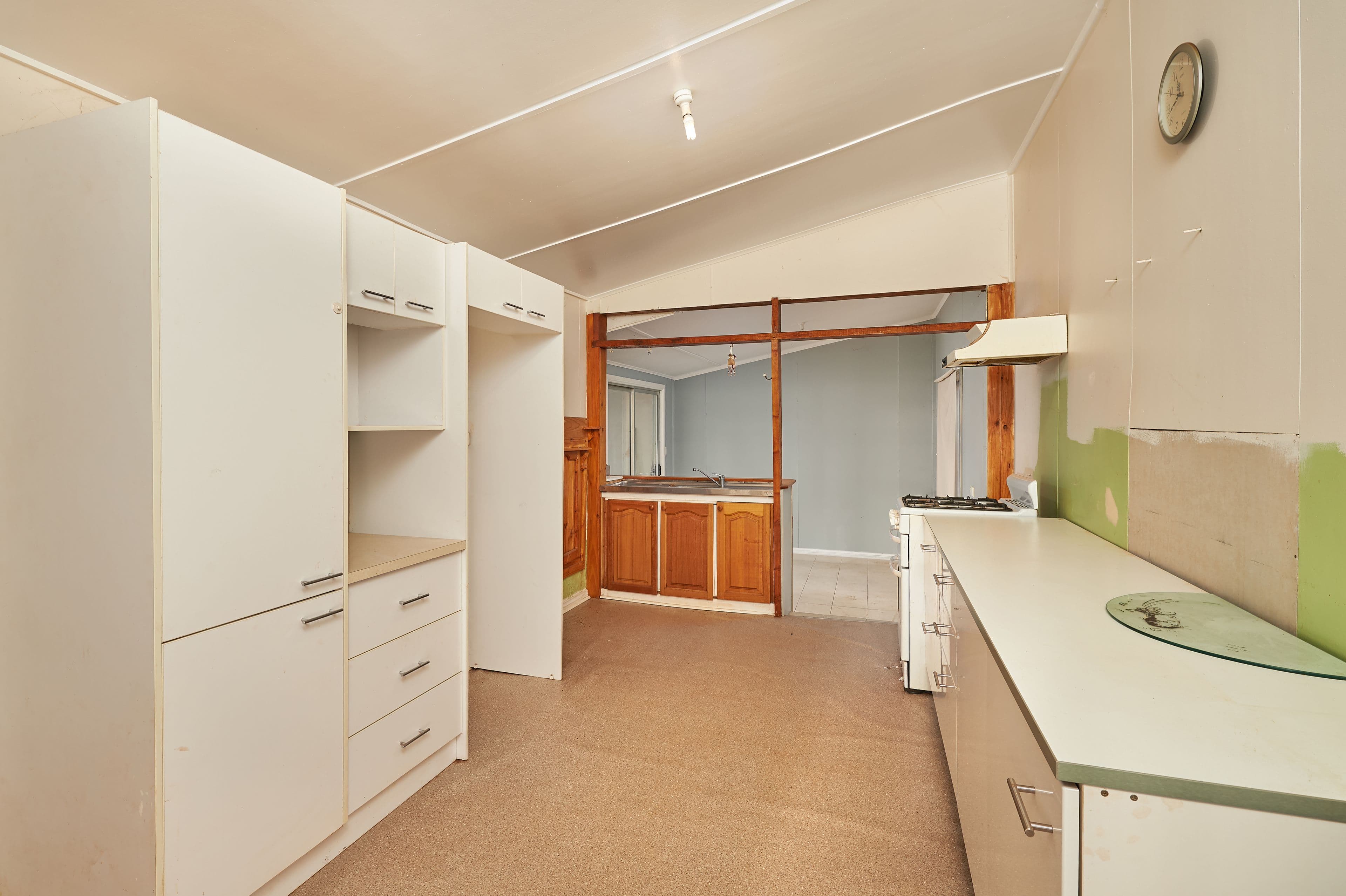 81 Stinson Street, Coolamon NSW 2701, Coolamon - Thumbnail 2