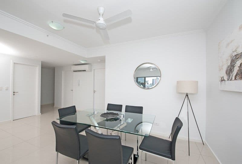 25/108 Mitchell Street, DARWIN CITY NT 0800, Darwin City - Thumbnail 2