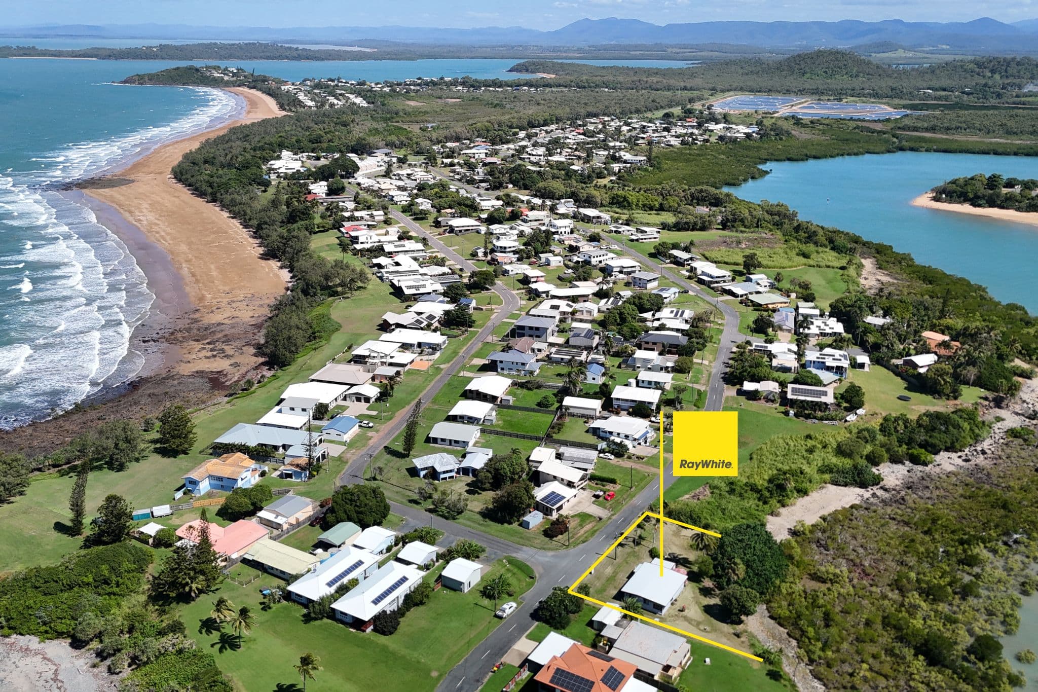 6 Cooper Avenue, Campwin Beach QLD 4737, Campwin Beach - Thumbnail 2