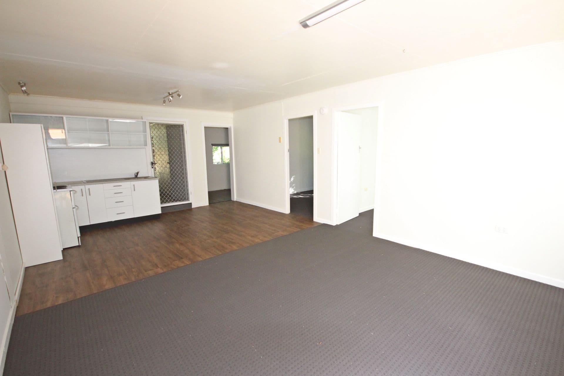 30 Langdon Street, Sarina QLD 4737, Sarina - Thumbnail 7