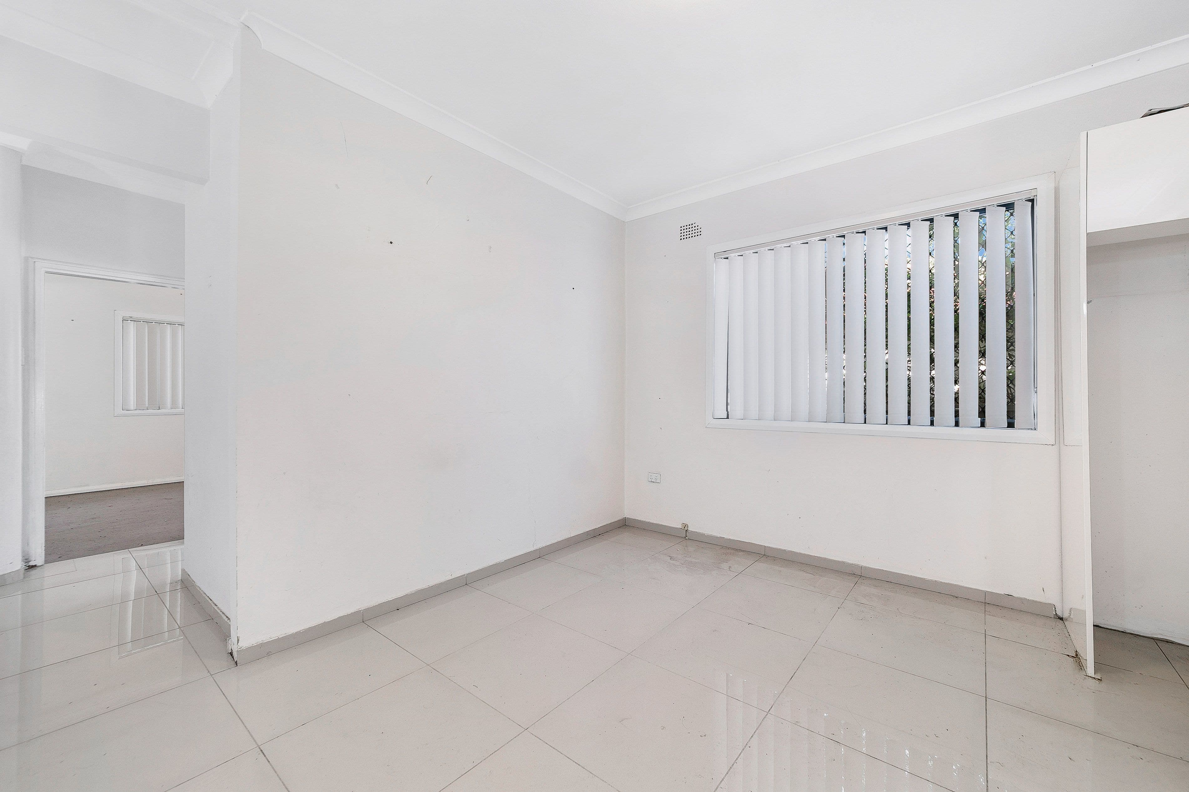 76 Cairds Avenue, Bankstown NSW 2200, Bankstown - Thumbnail 4