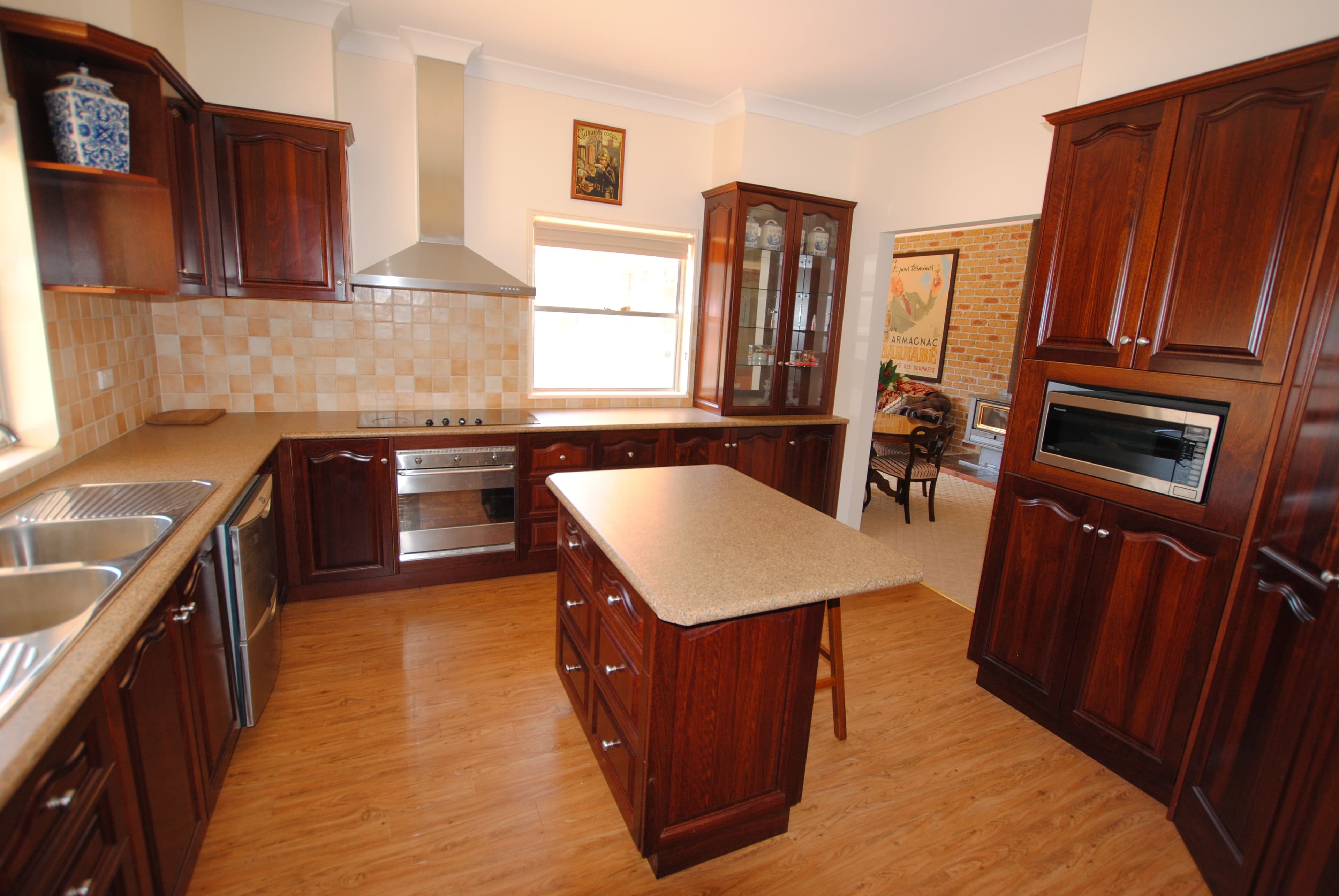891 Watkins Avenue, Griffith NSW 2680, Griffith - Thumbnail 7