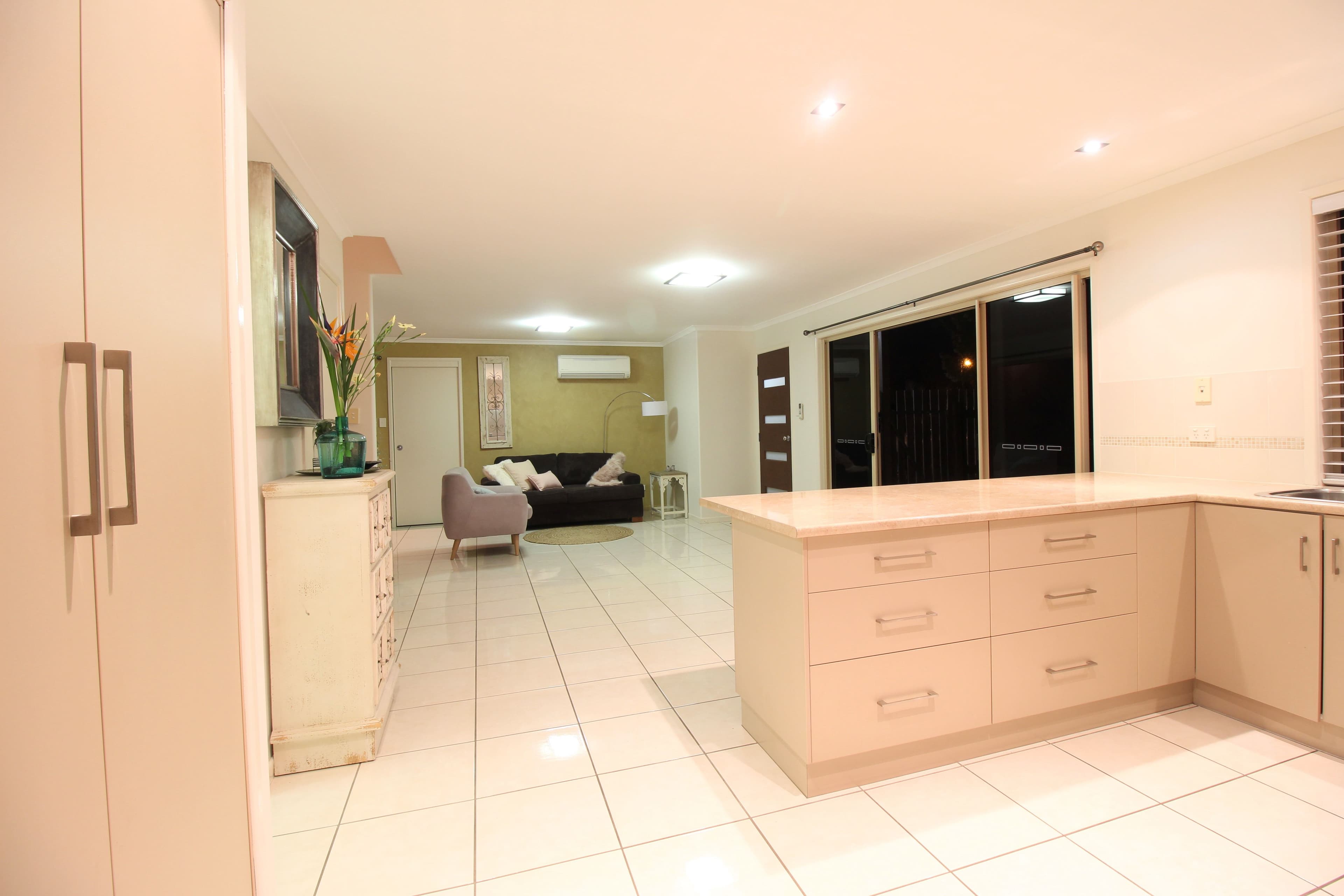 14 Mayfair Drive, Emerald QLD 4720, Emerald - Thumbnail 7
