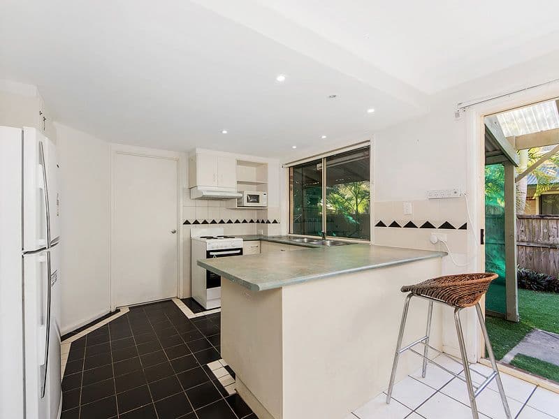 125 Hansford Road, Coombabah QLD 4216, Coombabah - Thumbnail 5