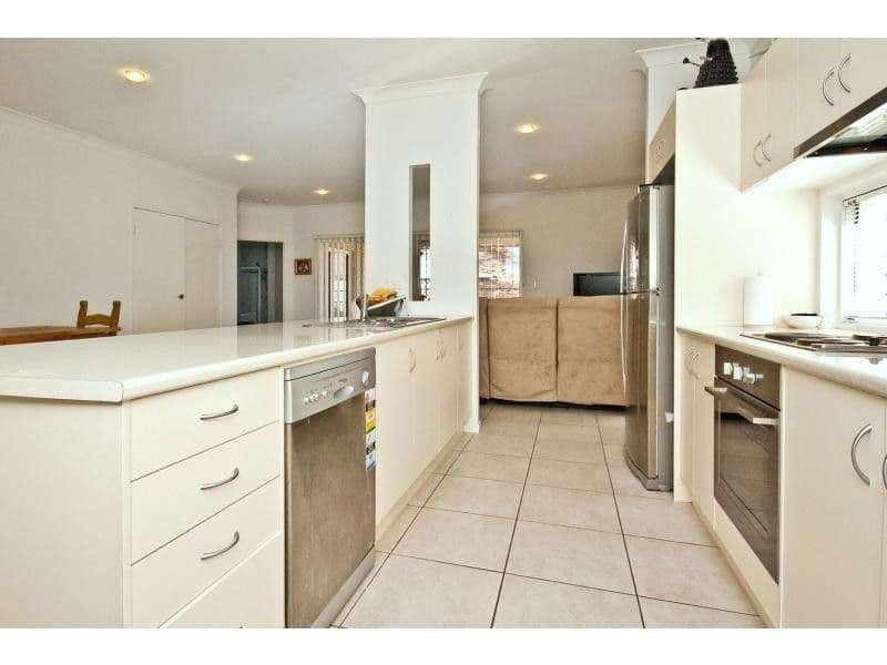12 Dibbler Court, North Lakes QLD 4509, North Lakes - Thumbnail 2