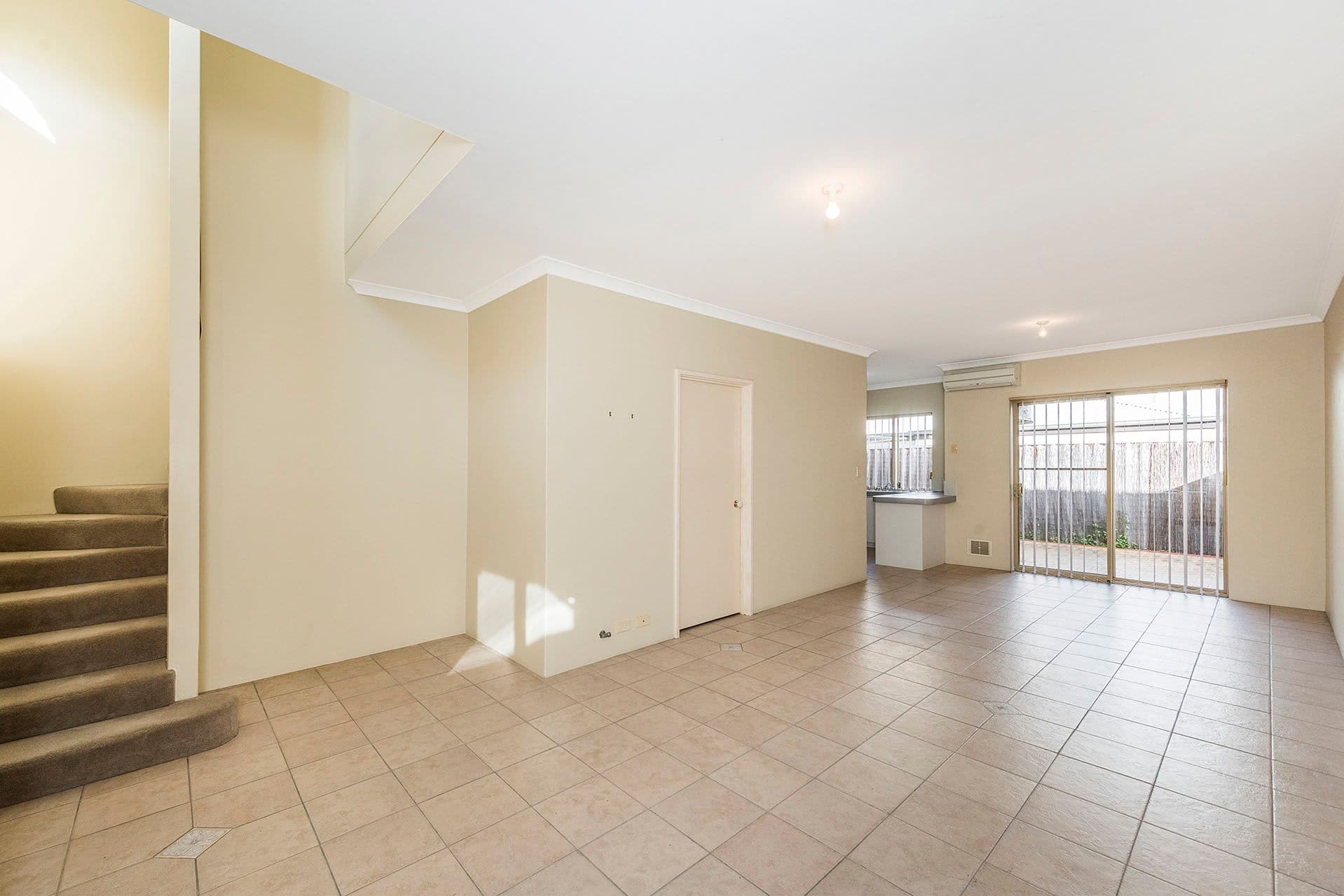 2/34 Foss Street, Bicton WA 6157, Bicton - Thumbnail 3