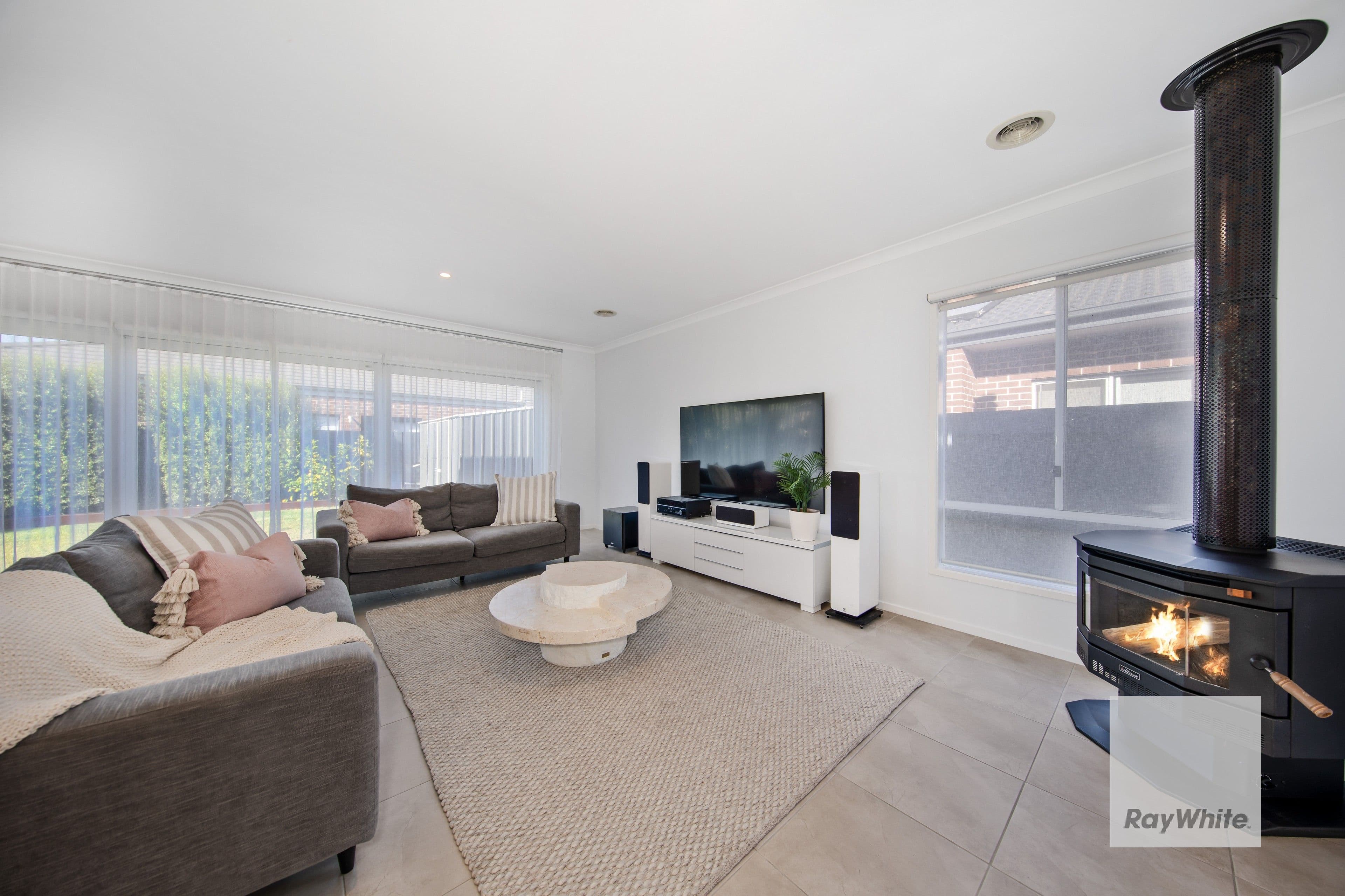 31 Pioneer Drive, AINTREE VIC 3336, Aintree - Thumbnail 7