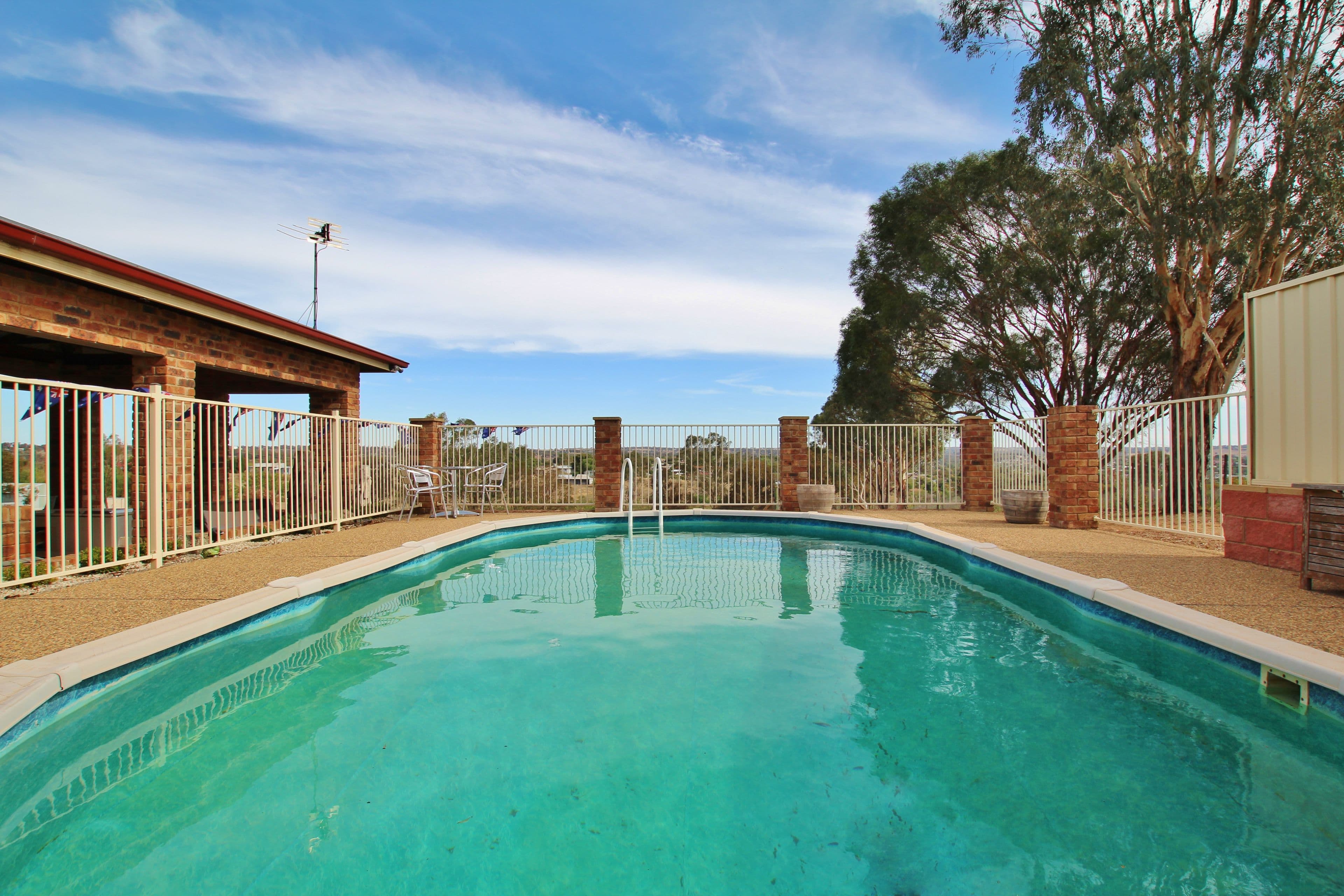 115 - 117 Hills Street, Young NSW 2594, Young - Thumbnail 3