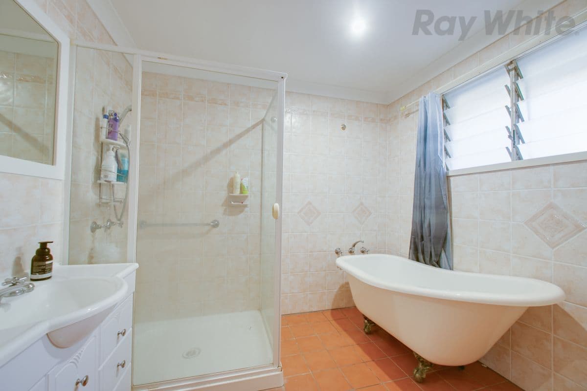 1 Torres Street, Leichhardt QLD 4305, Leichhardt - Thumbnail 4