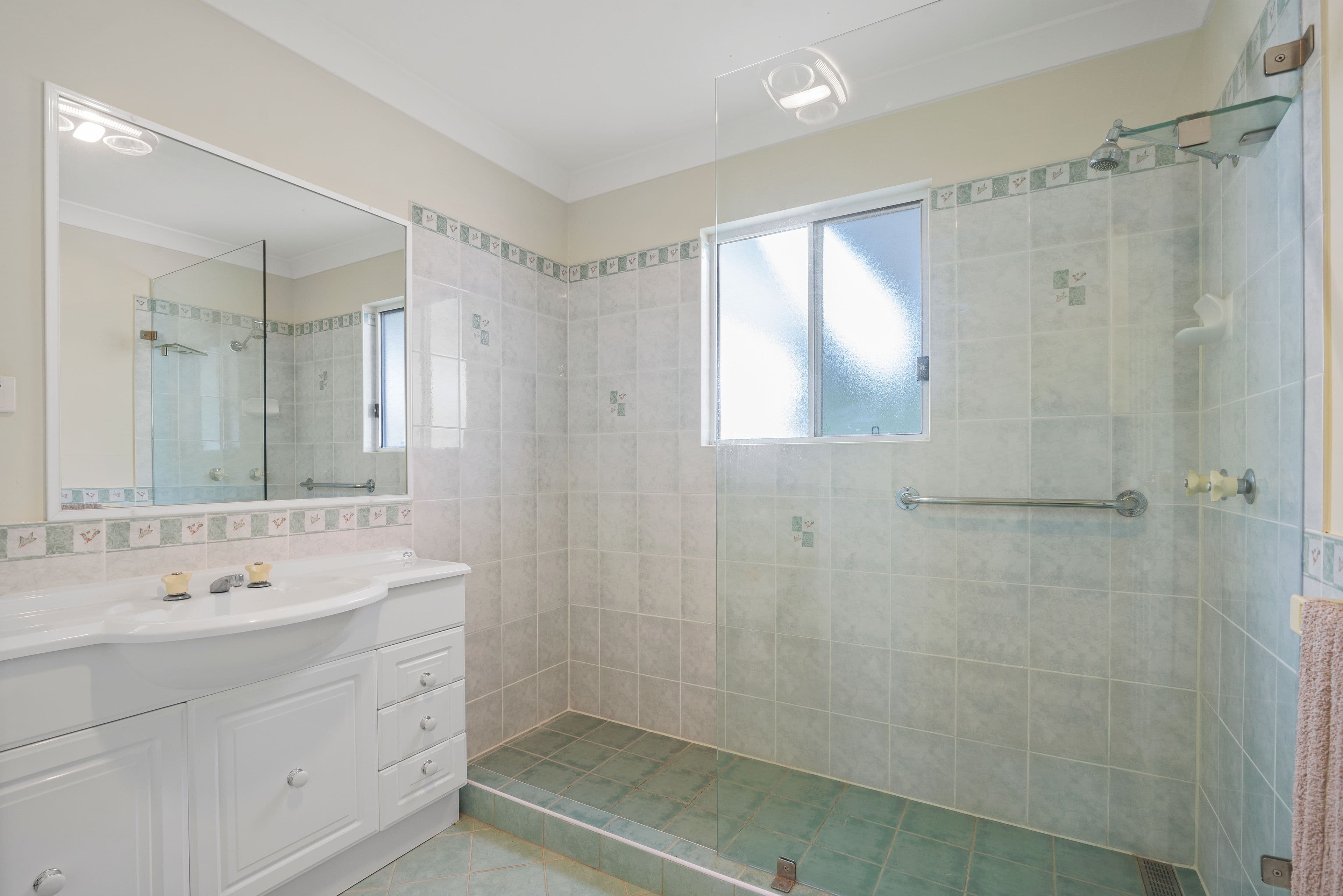 2 James Campbell Place, Kincumber NSW 2251, Kincumber - Thumbnail 6
