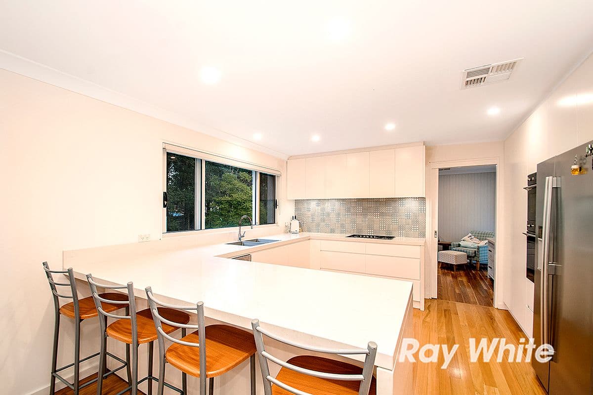 8 Ferngreen Way, Castle Hill - Thumbnail 7