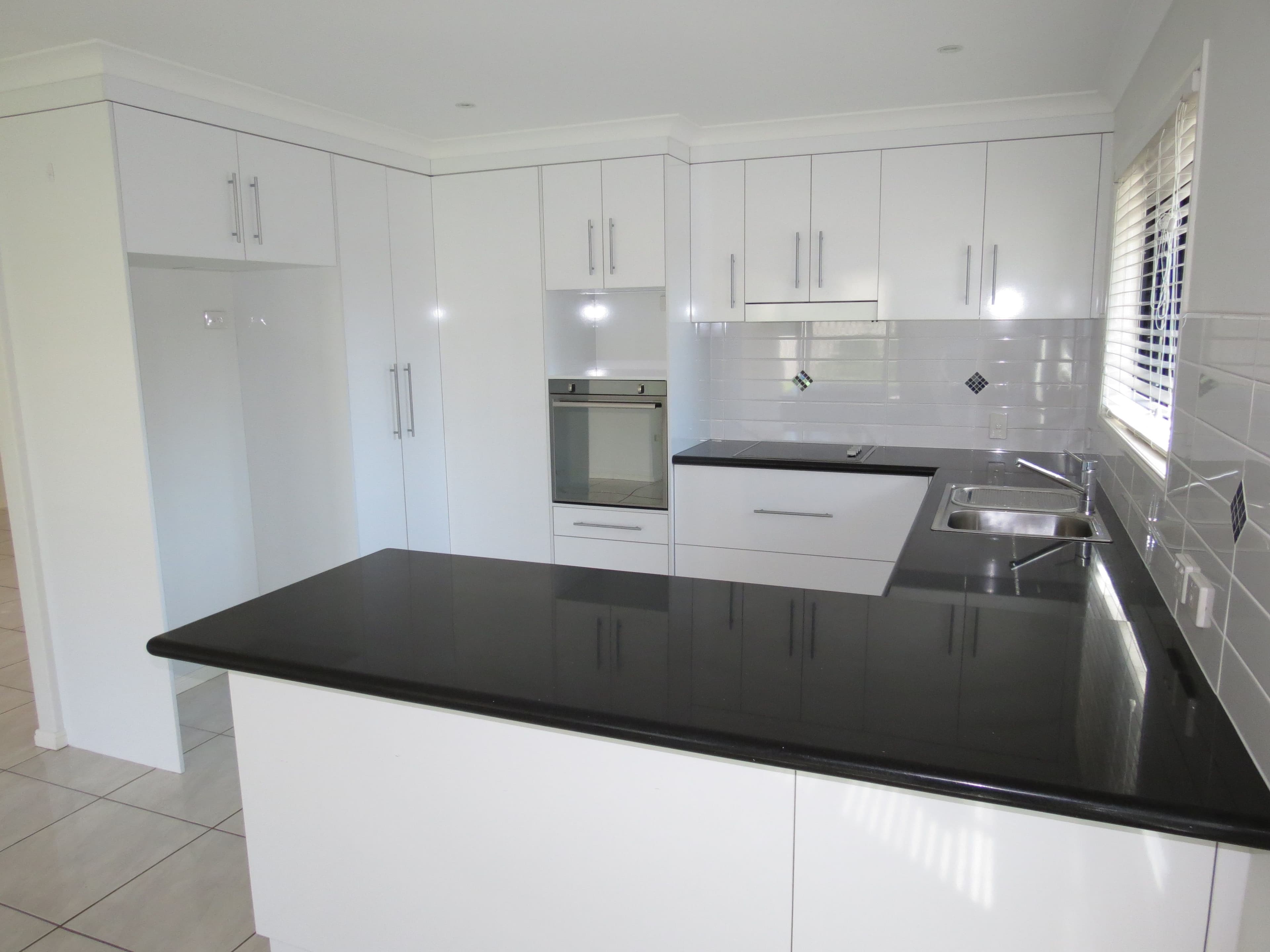 55 Blue Gums Drive, Emerald QLD 4720, Emerald - Thumbnail 2