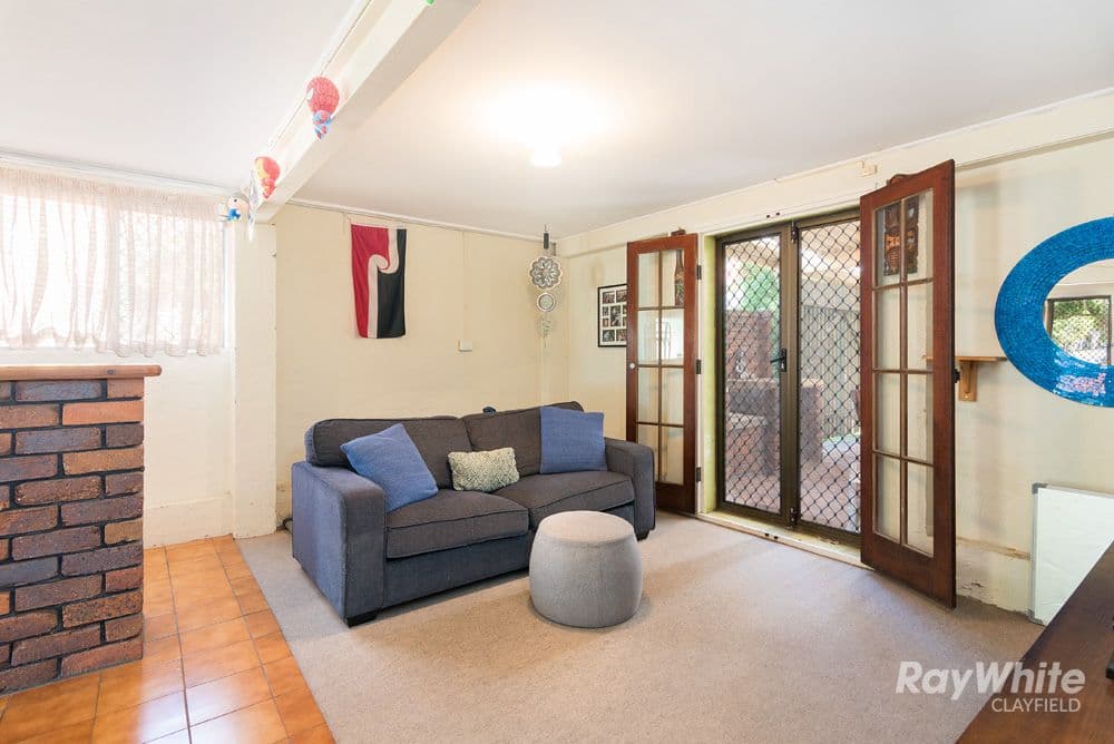 8 Crowndale Street, Wavell Heights QLD 4012, Wavell Heights - Thumbnail 5