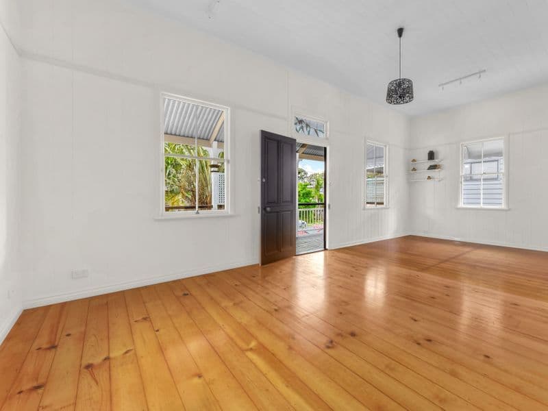 49 Grantson Street, Windsor QLD 4030, Windsor - Thumbnail 3